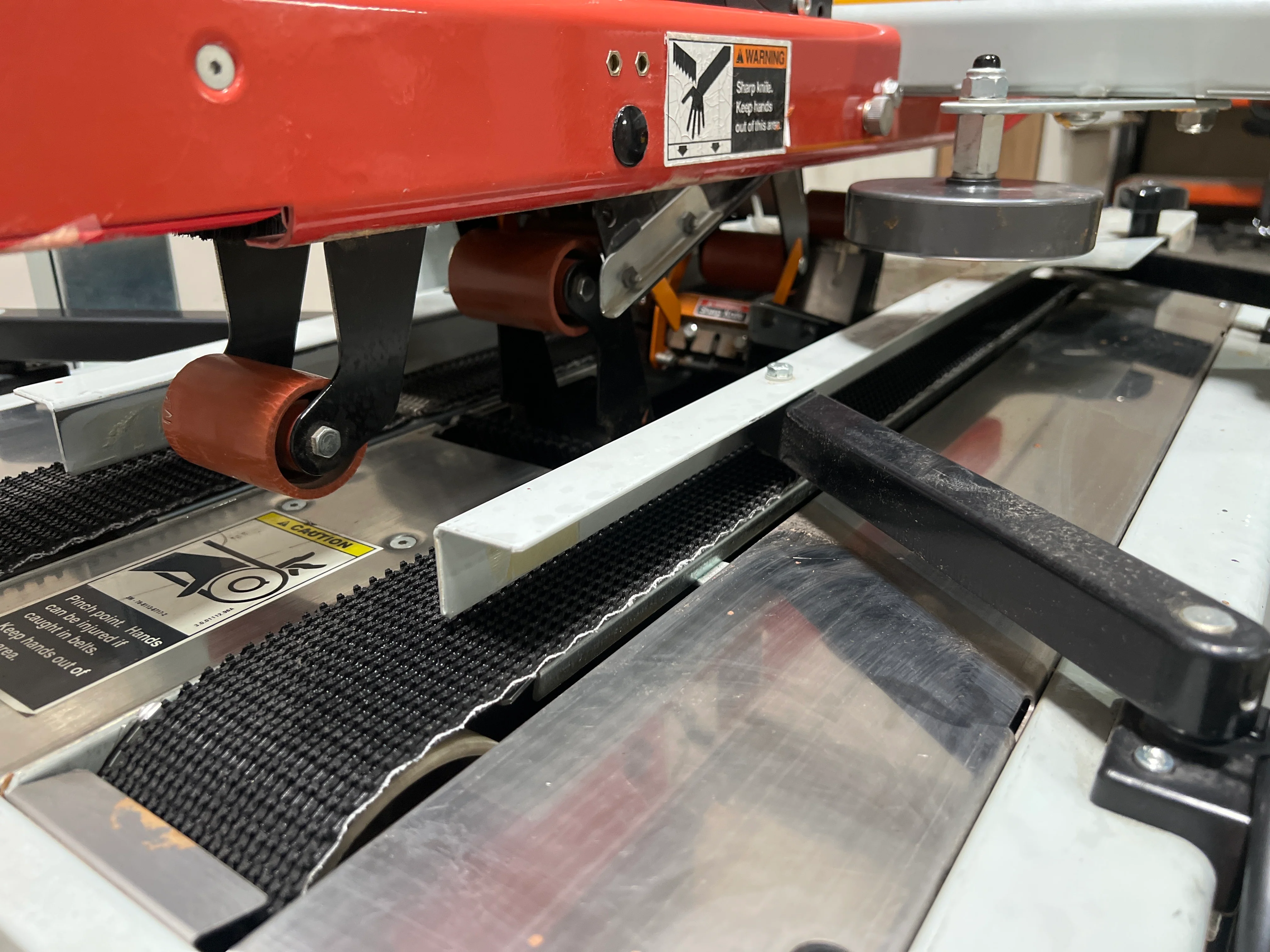 3M 3M-Matic 200a 39600 Adjustable Case Sealer W/ AccuGlide II Taping Heads Fair - Image 7