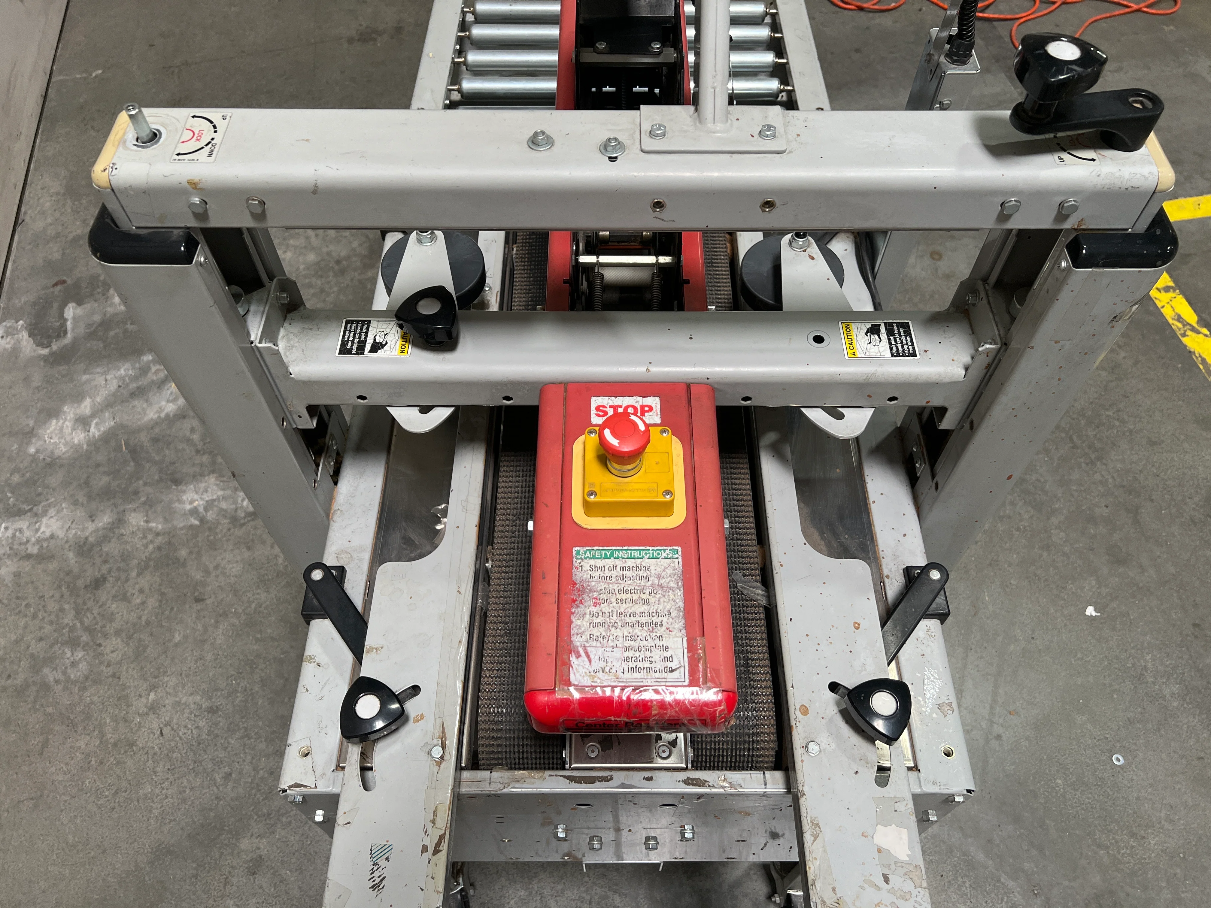 3M 3M-Matic 200a 39600 Adjustable Case Sealer With AccuGlide II Taping Heads - Image 5