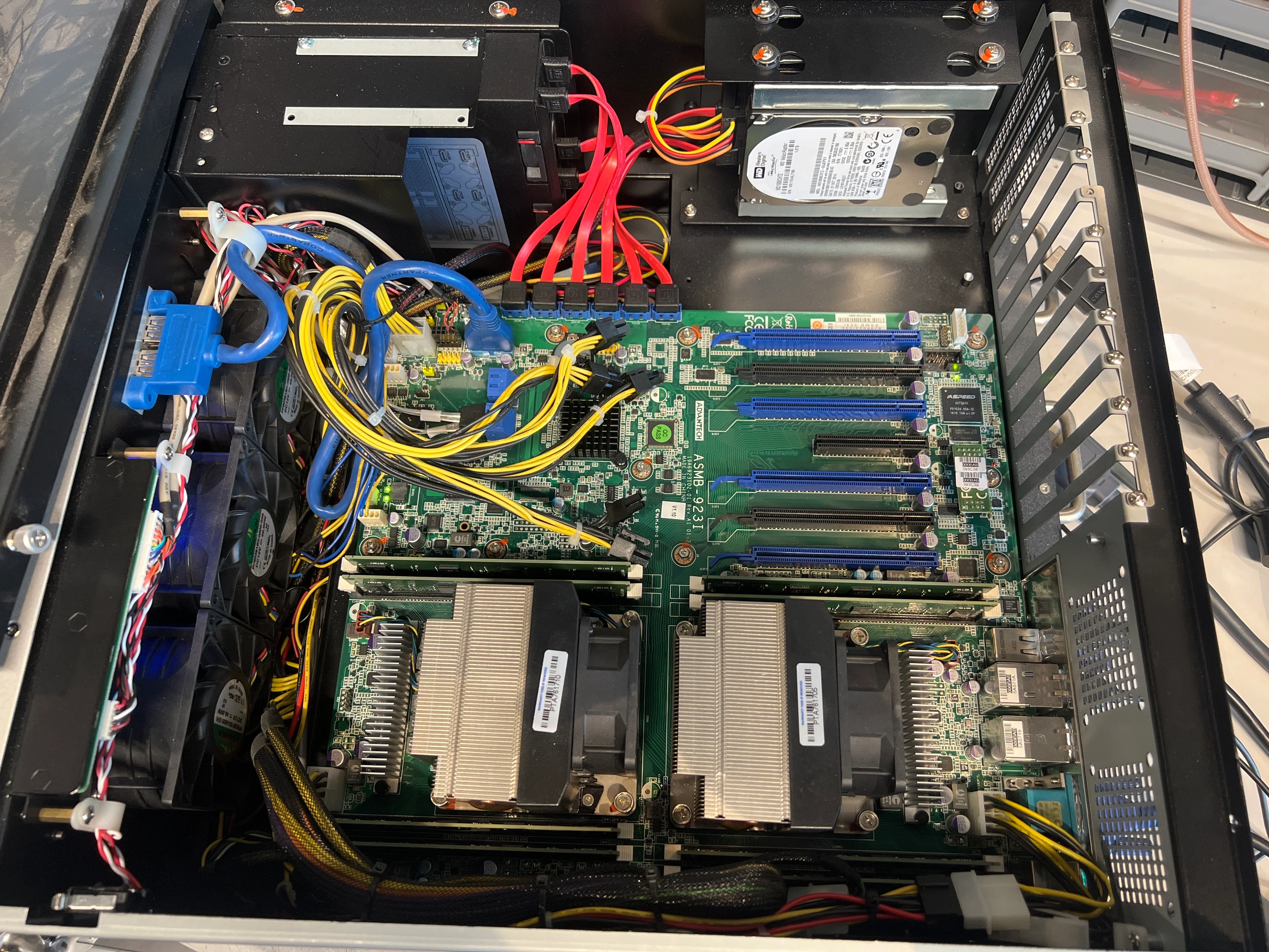Advantech 4U Server Case With ASMB-923I, 2x Intel E5-2643 v3 @3.40GHz + 8TB HDD - Image 9