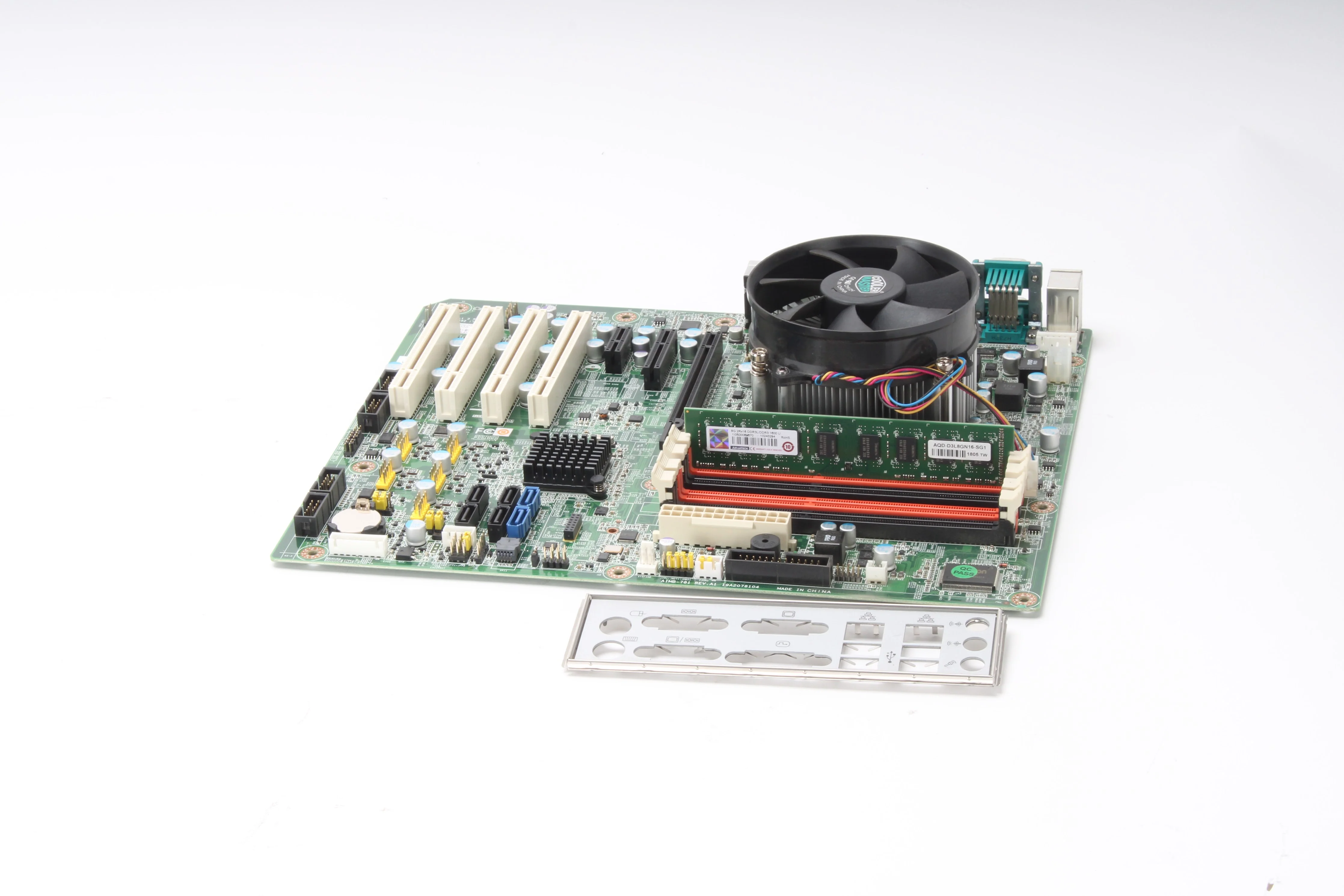 Advantech AIMB-781 Motherboard With Intel Core i7-2600 3.40Ghz / 8GB Ram Memory - Image 2