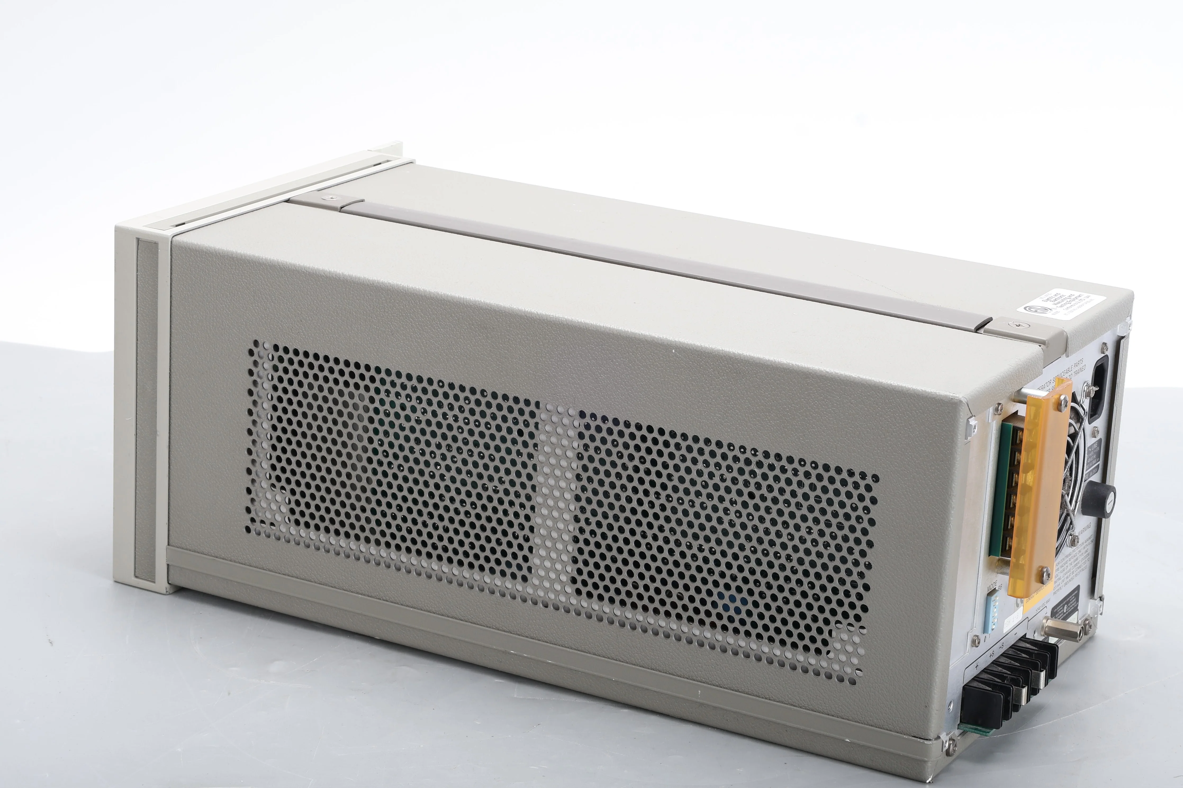 Agilent 6028A 0-60V/0-10A DC Power Supply With 1x Rack Ear - Image 4