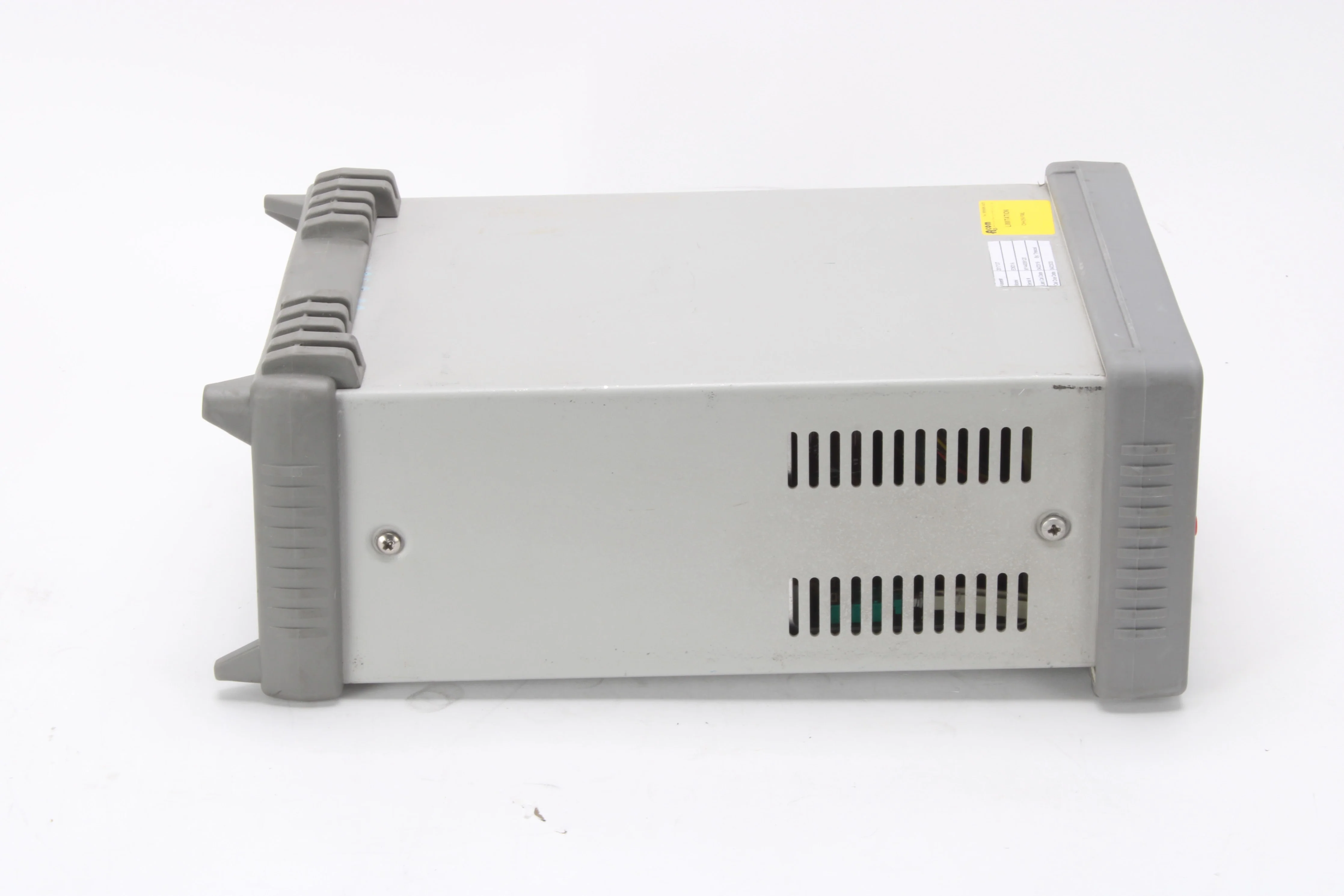 Agilent E3631A 0-6V,5A/0-+/-25V 1A Triple Output DC Power Supply - AS IS - Image 4