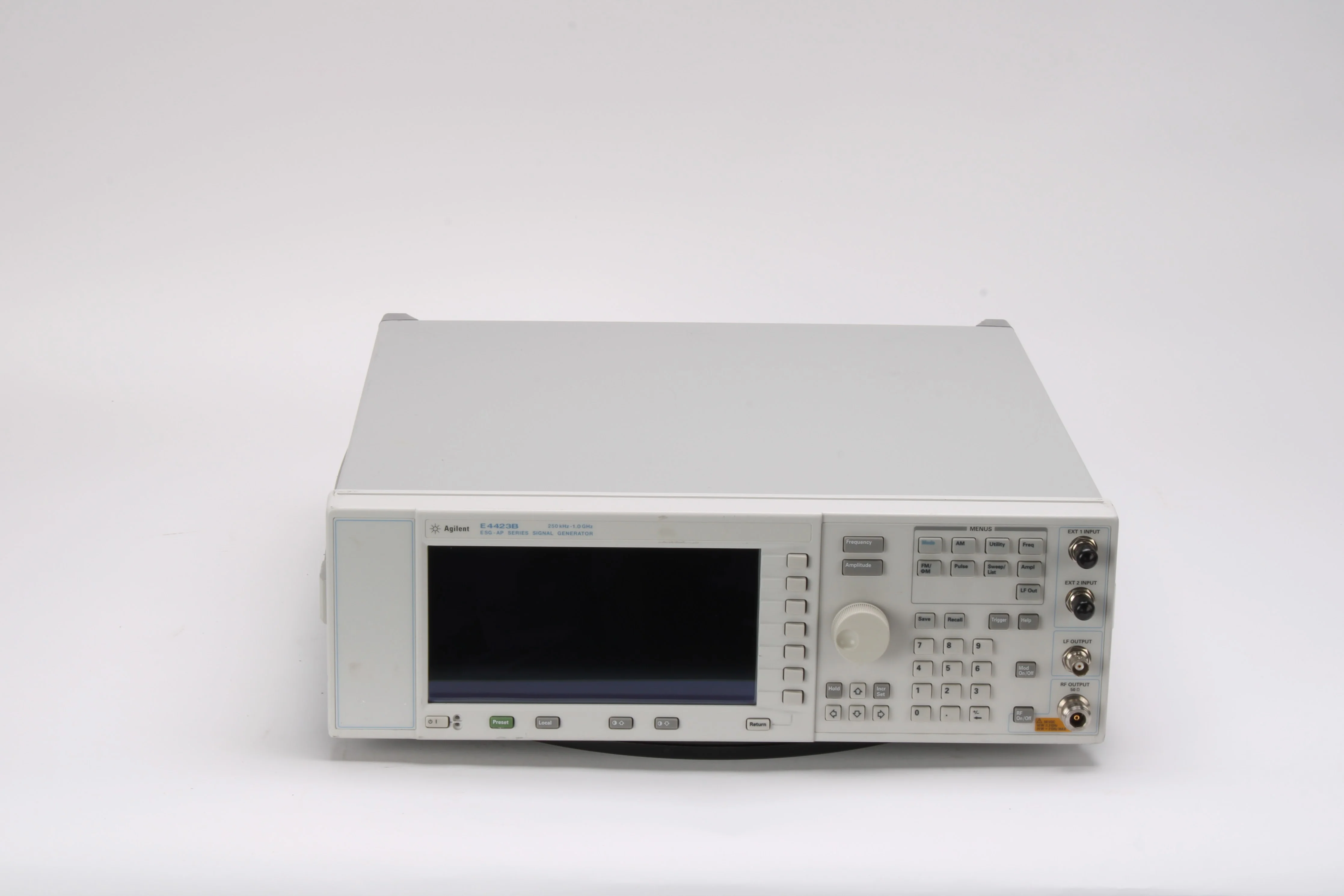 Agilent E4423B ESG-AP Series Analog RF Signal Generator 250kHz-1GHz - No Opts