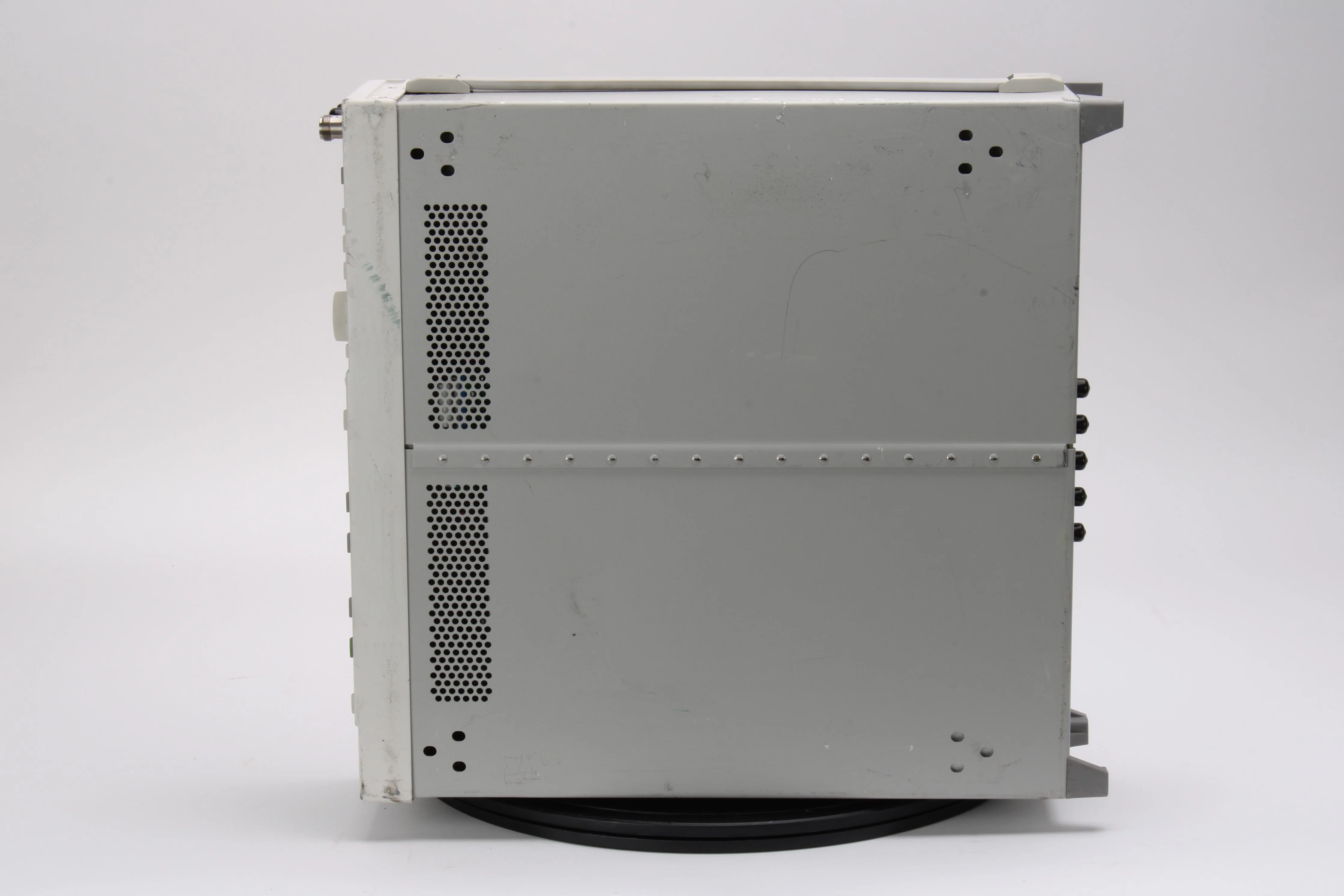 Agilent E4423B ESG-AP Series Analog RF Signal Generator 250kHz-1GHz - No Opts - Image 6