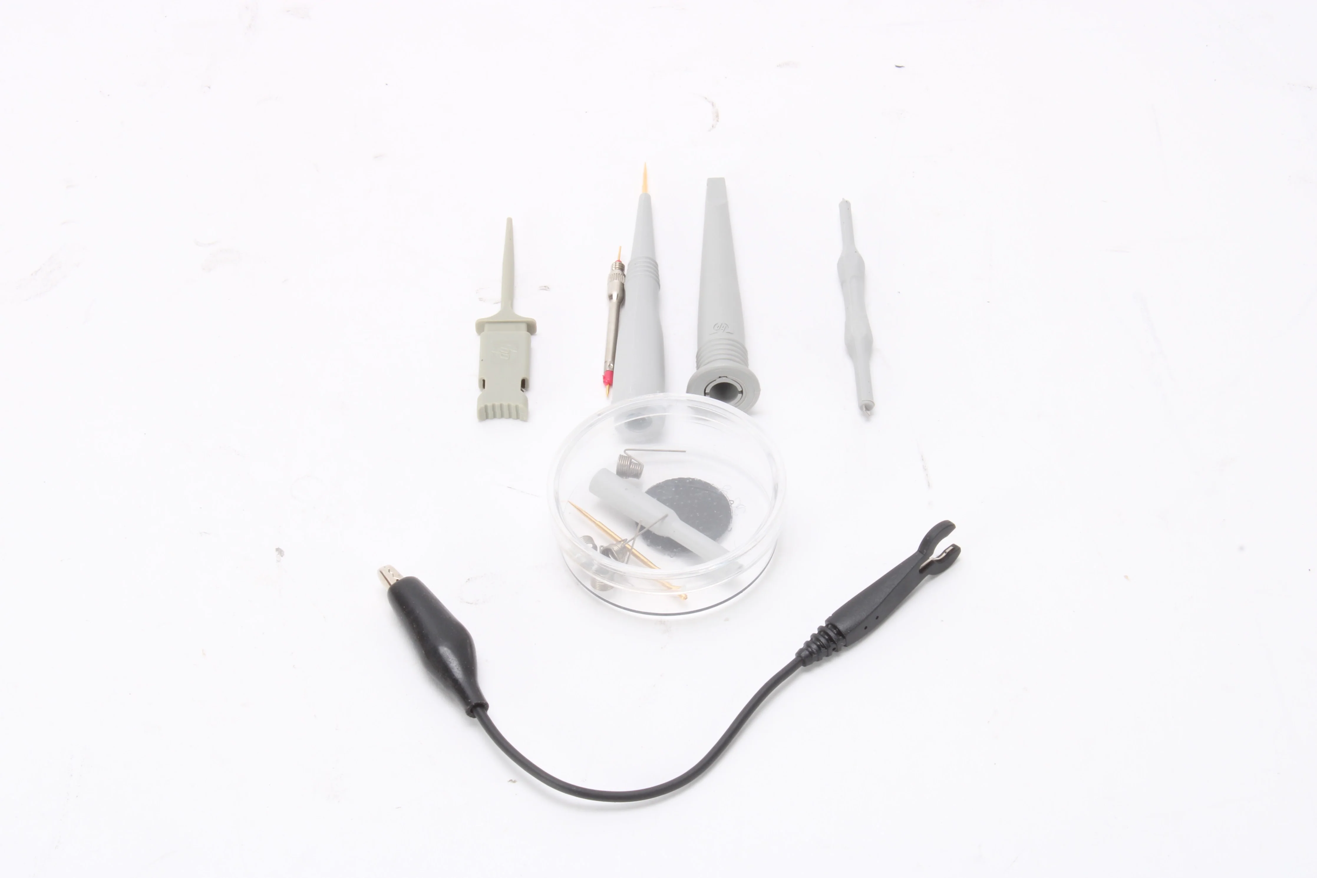 Agilent HP 1160A 10:1 Miniature Passive Probe With Carrying Case and Accessories - Image 2