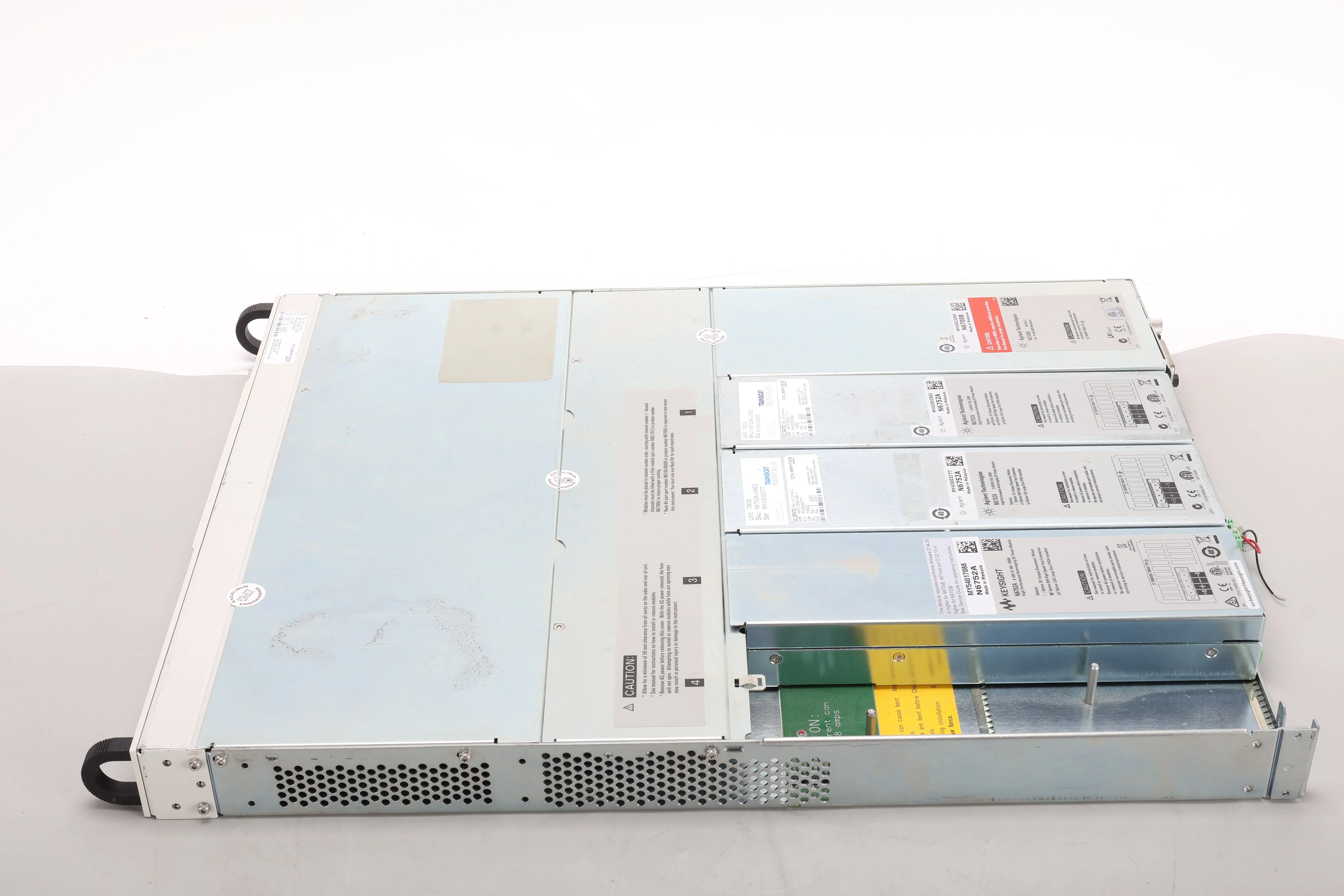 Agilent N6700B Low Profile MPS Mainframe With 2x N6751A and 1x N6752A Modules - Image 4