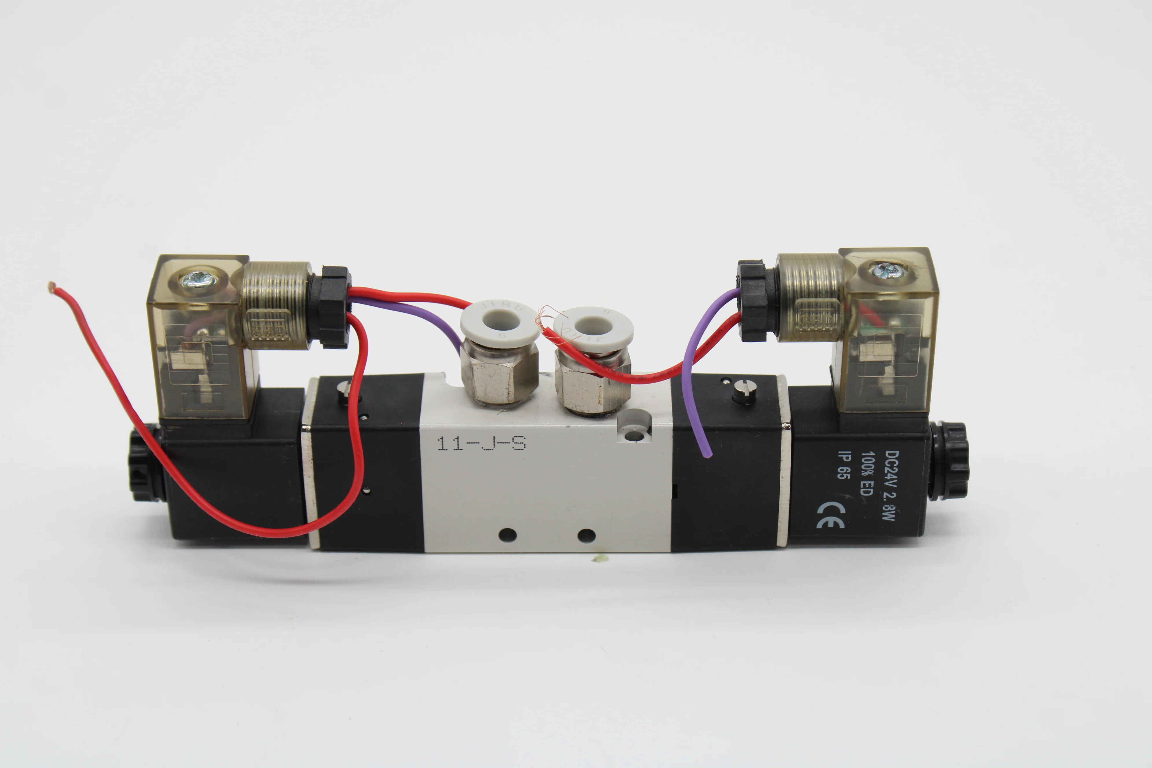 Airtac 4V120-06 Solenoid Air Valve / Pneumatic Valve, Double Solenoid DC 24V - Image 4