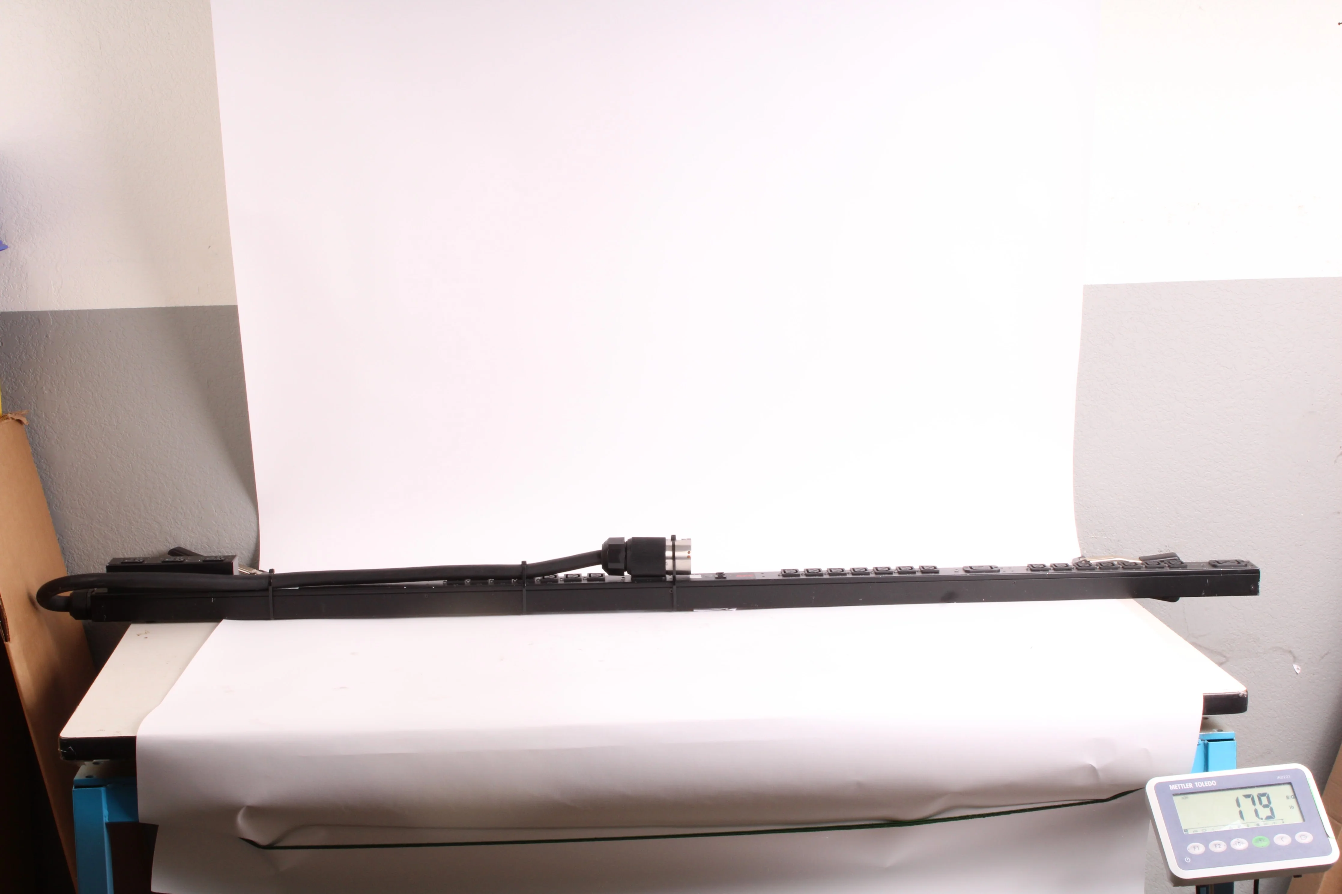 APC AP7968 Rack PDU Zero U Rack Mountable 200-240VAC