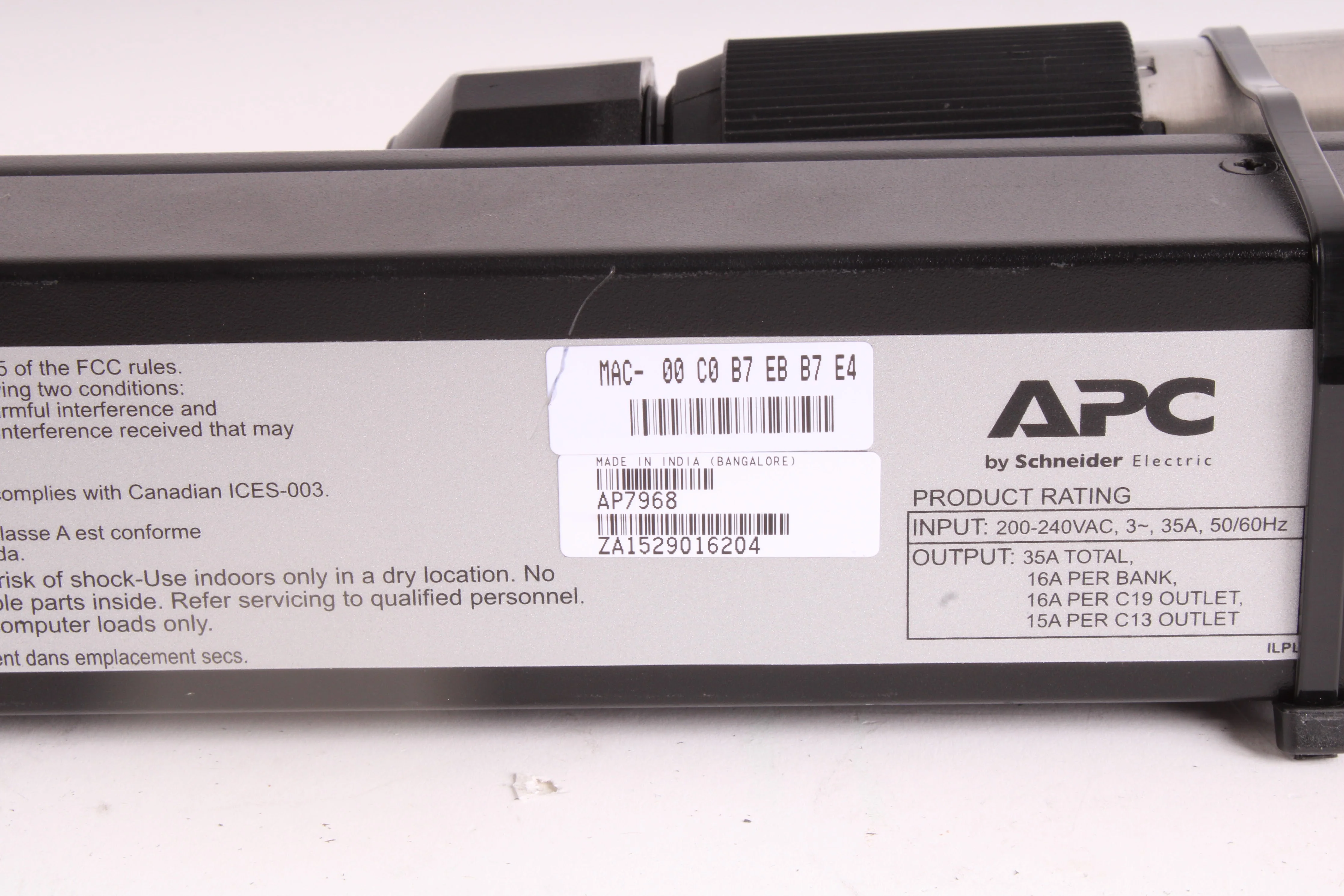 APC AP7968 Rack PDU Zero U Rack Mountable 200-240VAC - Image 4