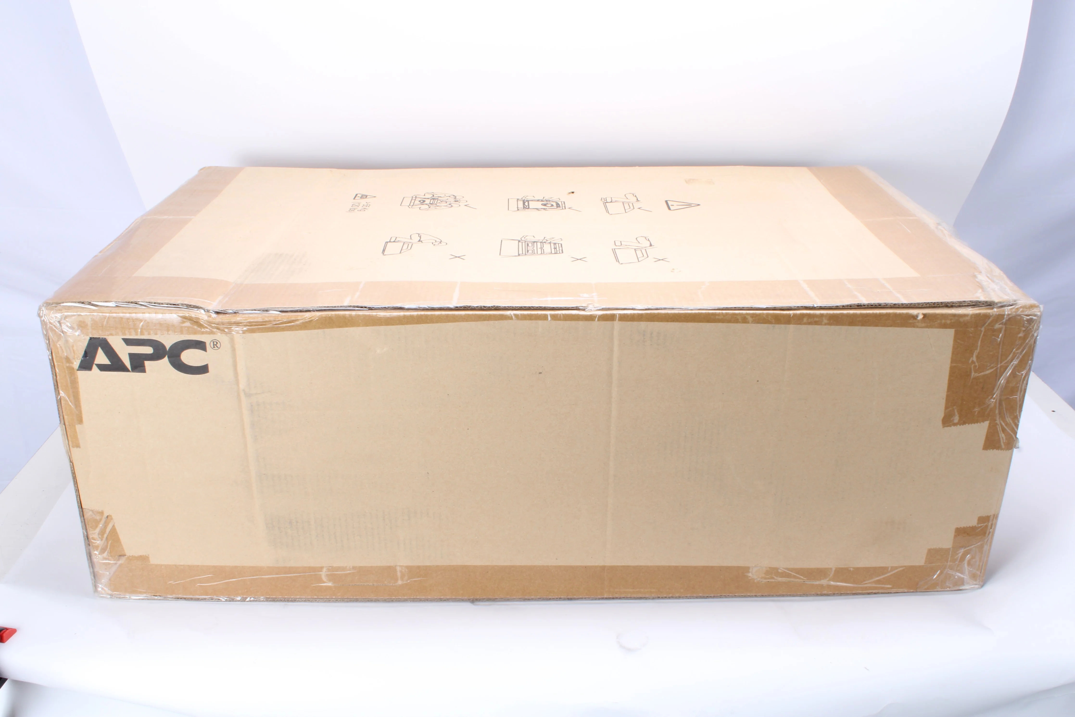 APC SRT5KTF Smart-UPS SRT Tower Isolation/Step-Down Transformer, 5kVA - NEW - Image 3