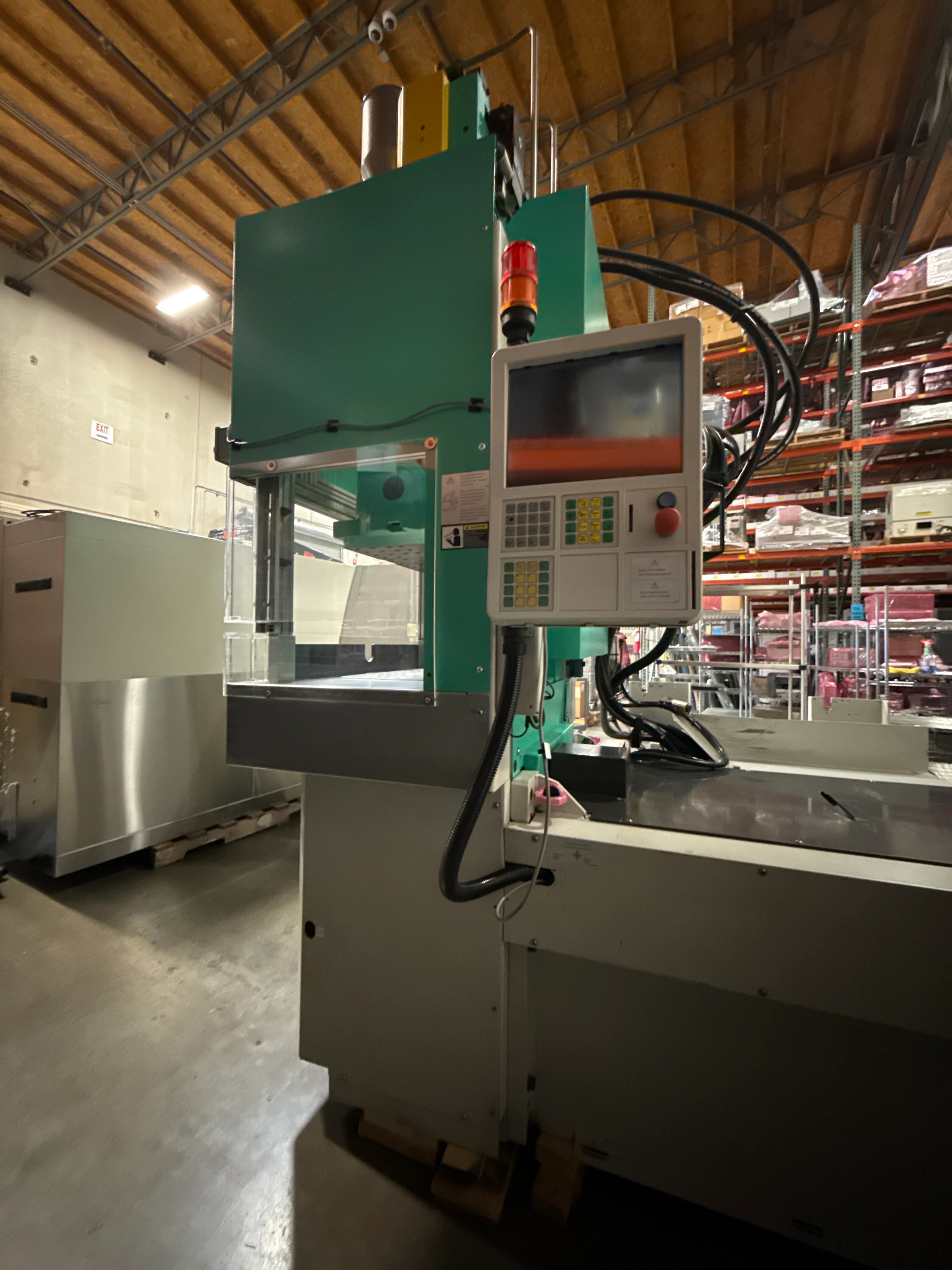 Arburg Allrounder 375V 500-100 Injection Molding Machine Machine Cycles: 1003058 - Image 8