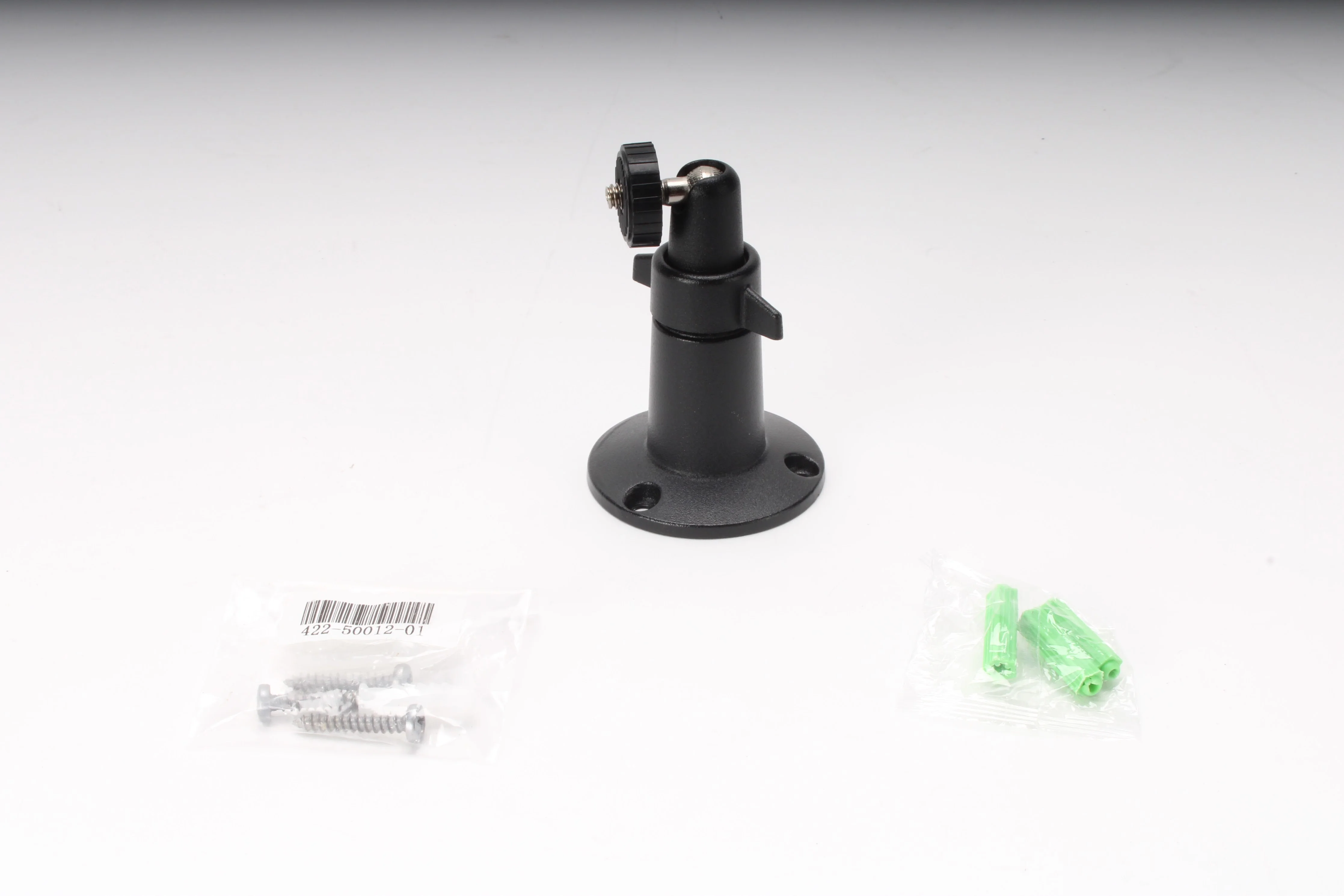 Arlo VMC4050B-100NAS Pro 4 Spotlight Camera Black With Accessories - Image 5