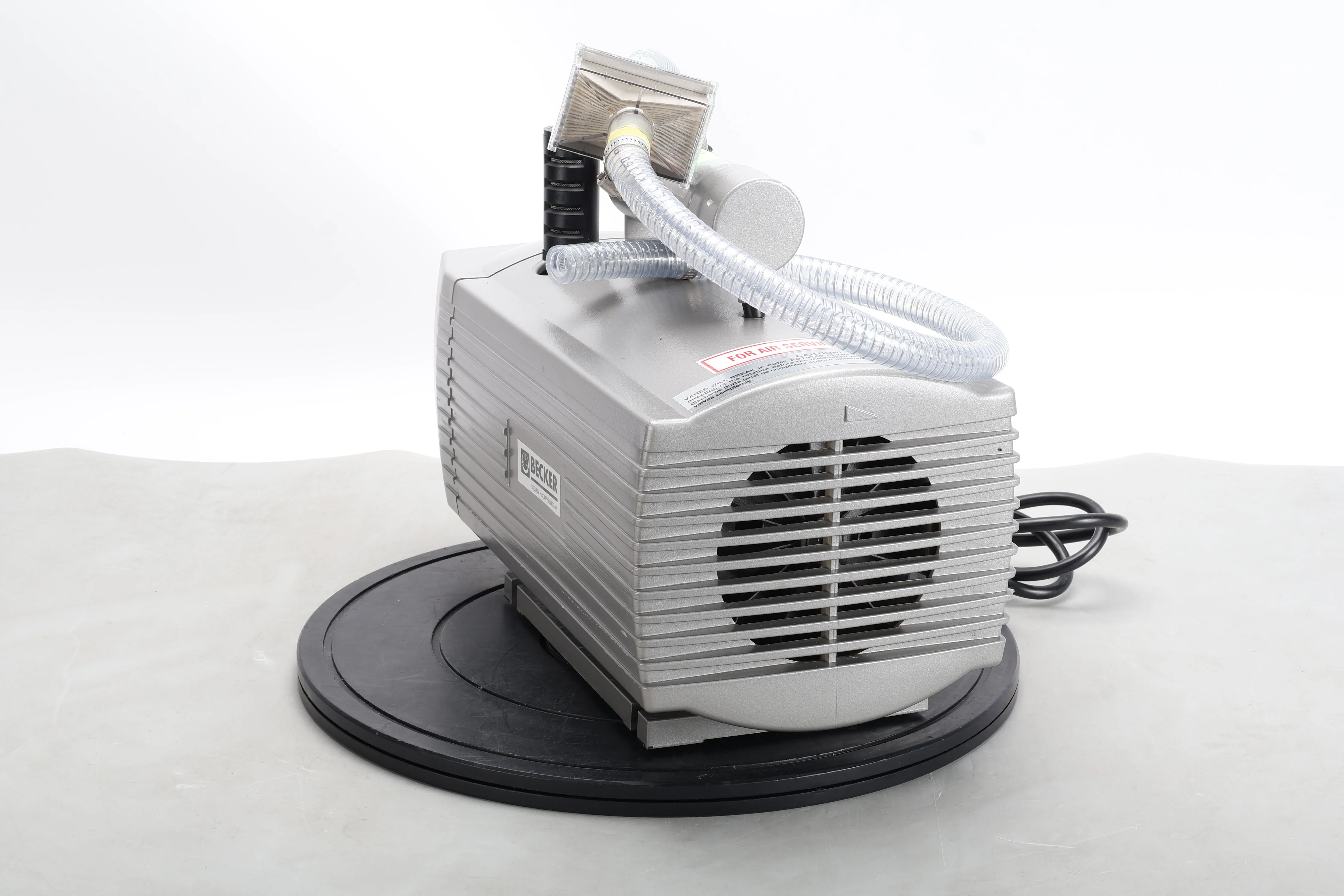 Becker VT 4.16 Rotary Vane Vacuum Pump With Hose - Image 6