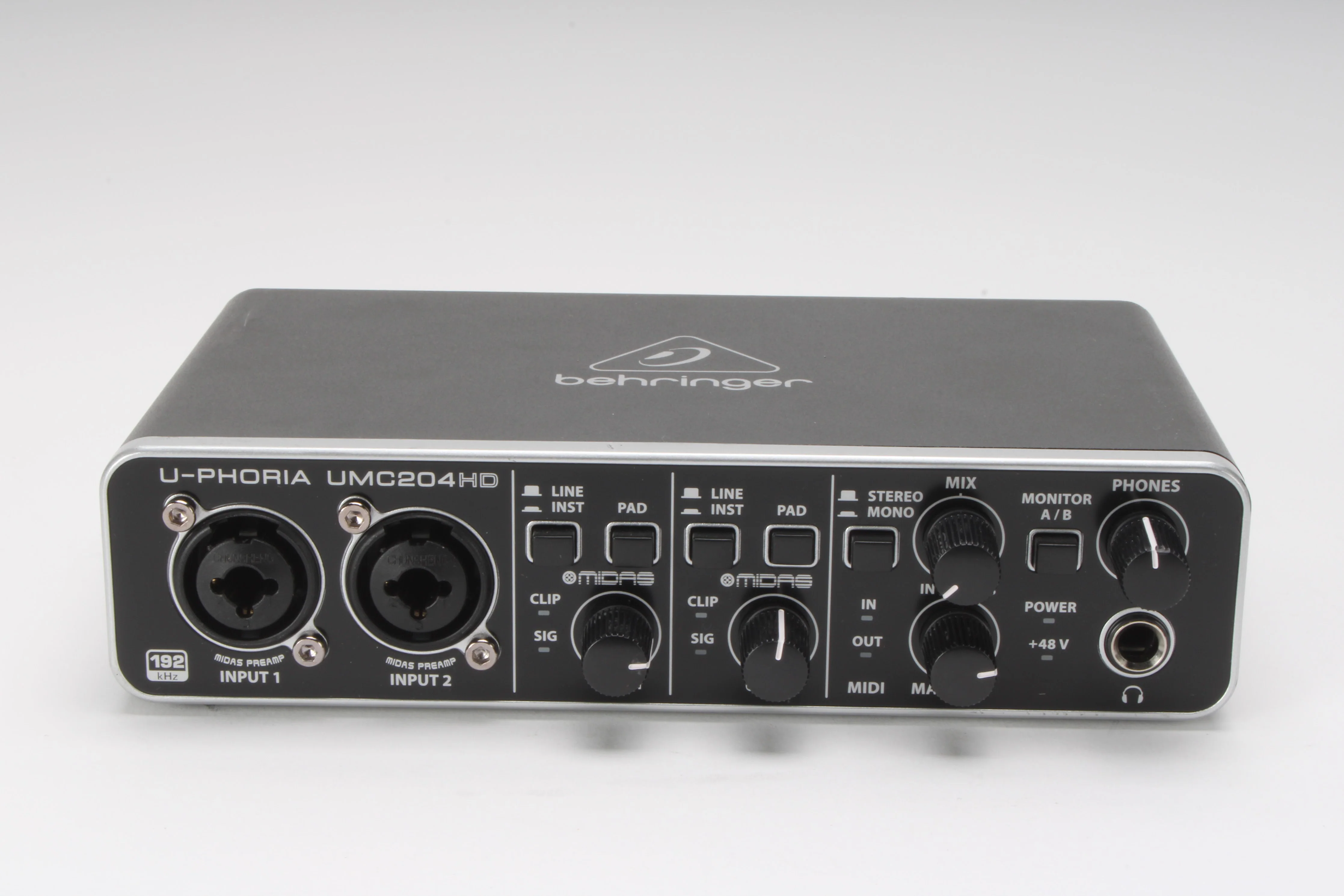 Behringer U-Phoria UMC204HD USB Audio/MIDI Interface W/ Midas Mic Preamplifiers