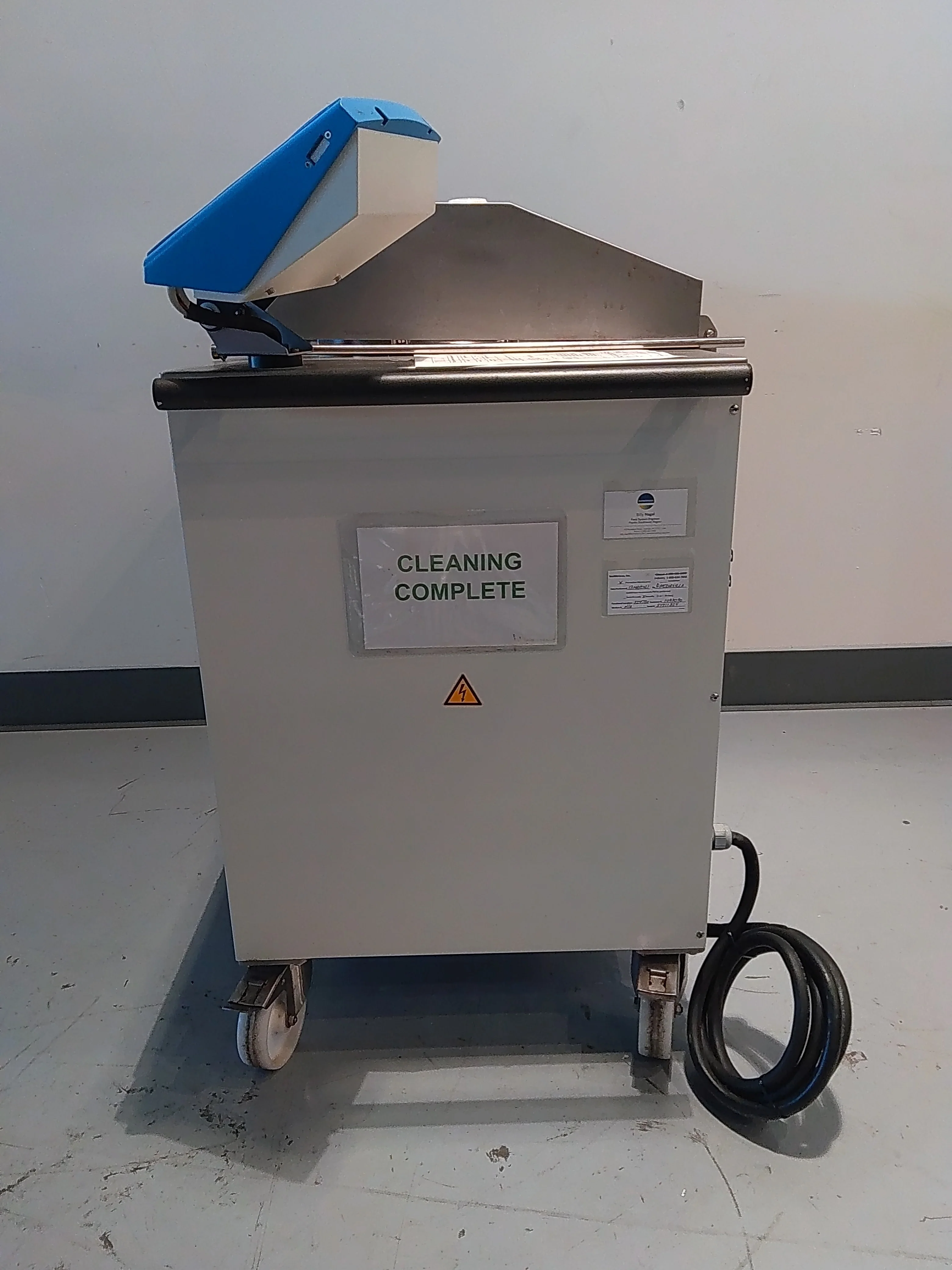 Biomerieux Masterclave 60 Automated Culture Media Preparator AESAP1067 - Image 9