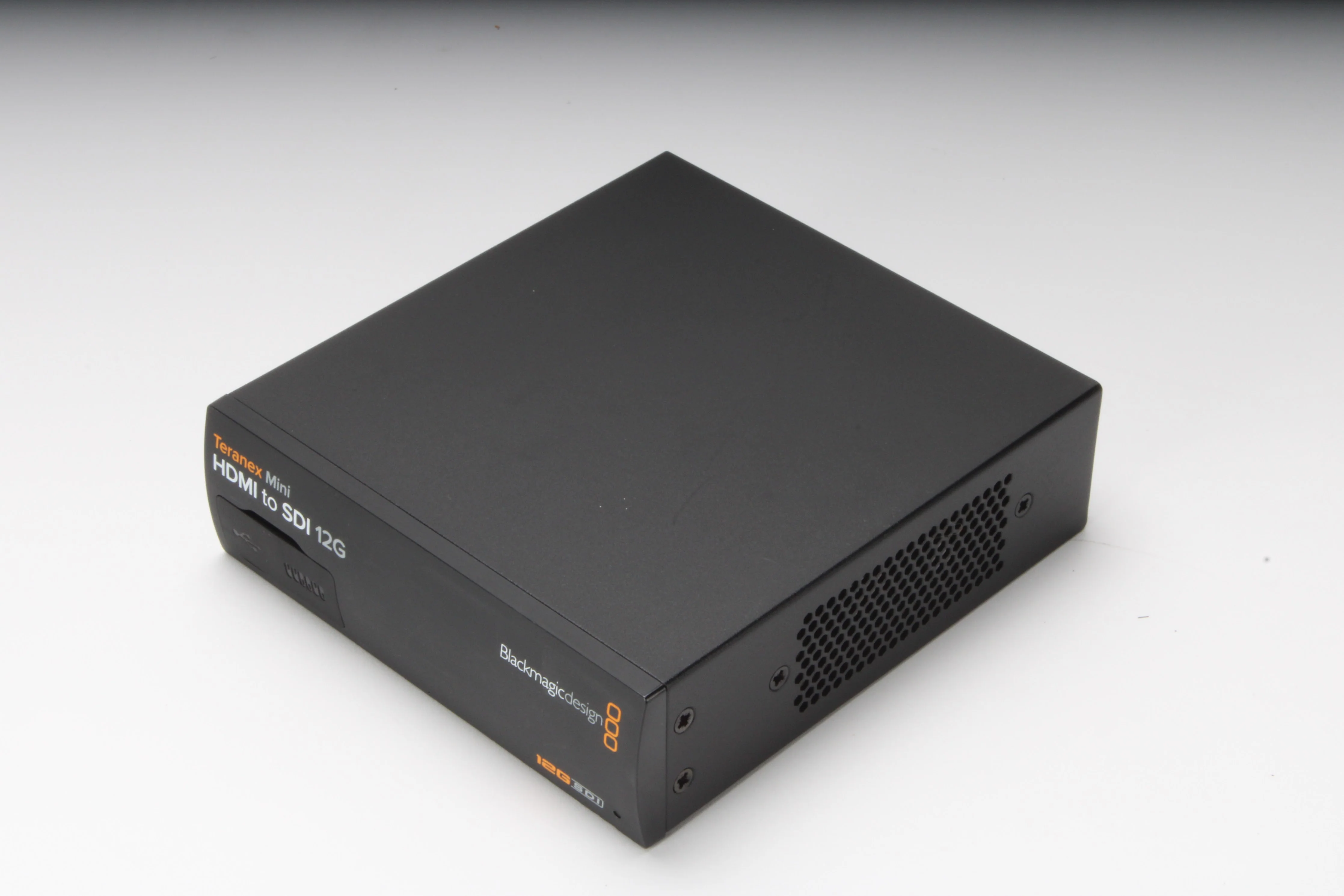 Blackmagic Design Teranex Mini - HDMI to SDI 12G - Grade D - Image 2