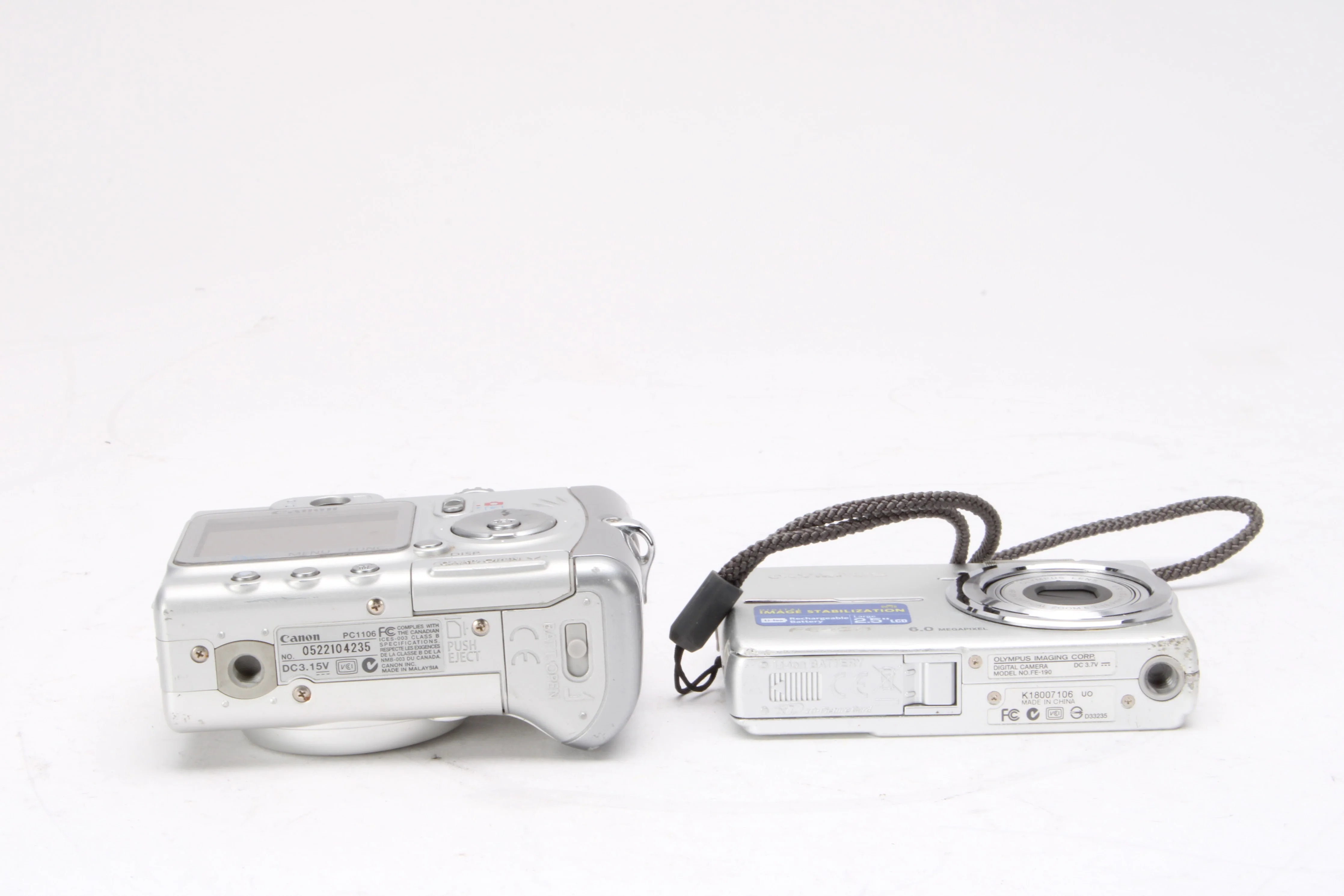 Canon PC1106 & Olympus FE-190 Digital Camera Lot of 2 - AS IS - Image 4