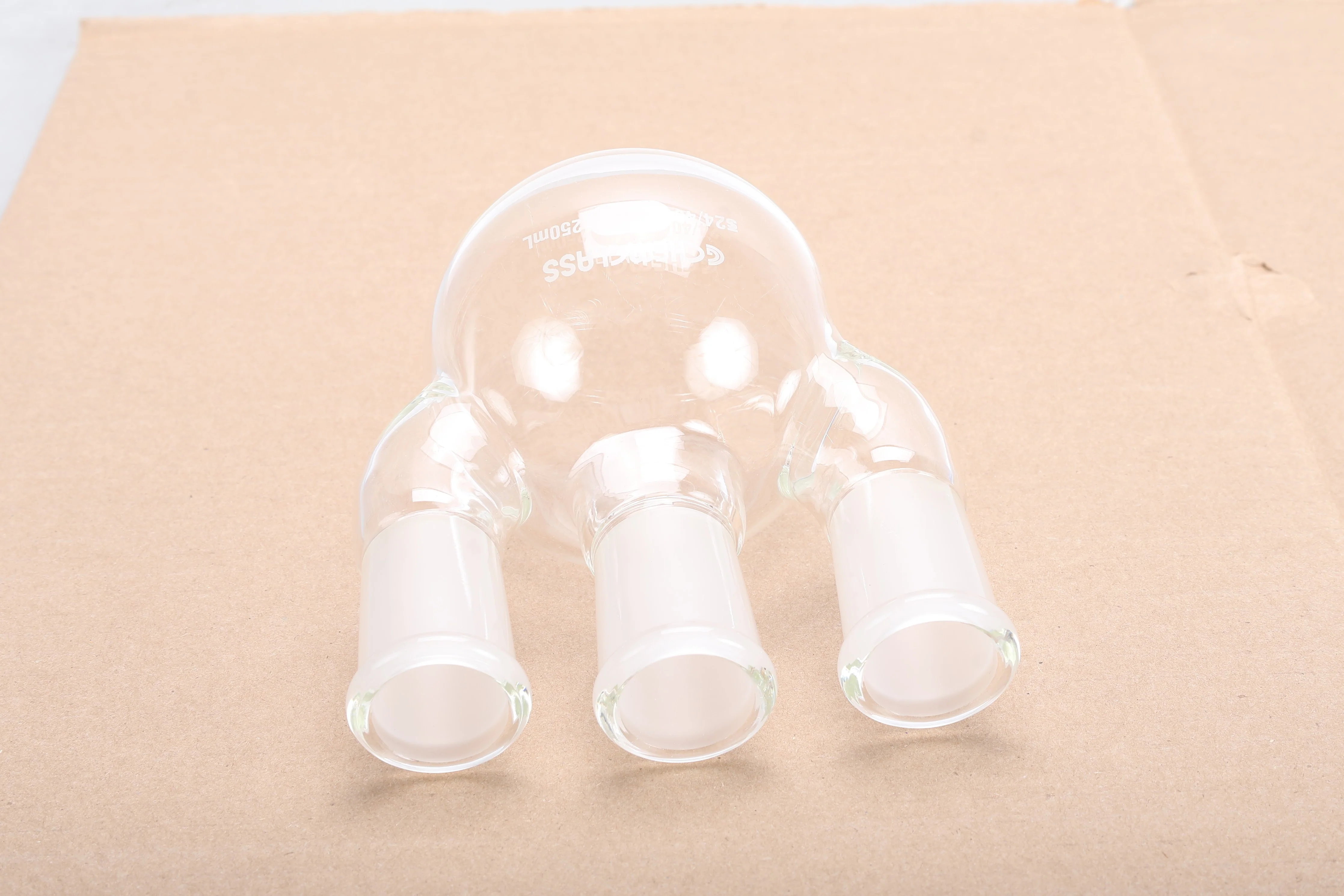 Chemglass CG-1524-03 250mL Round Bottom Flask, 24/40 - Image 4
