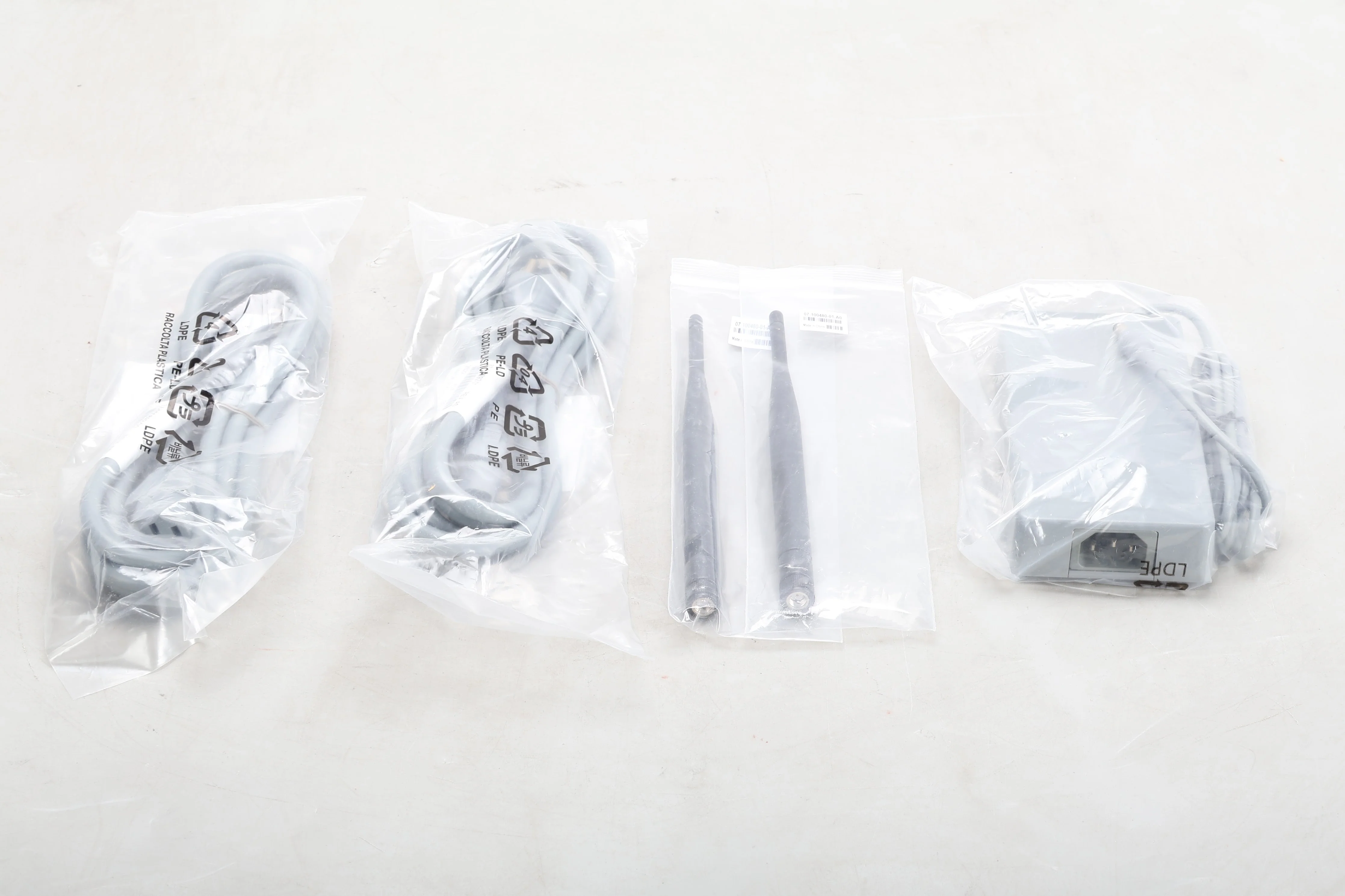Cisco CS-KITPRO-K9 Room Kit Pro 889728118668 - New Open Box - Image 6