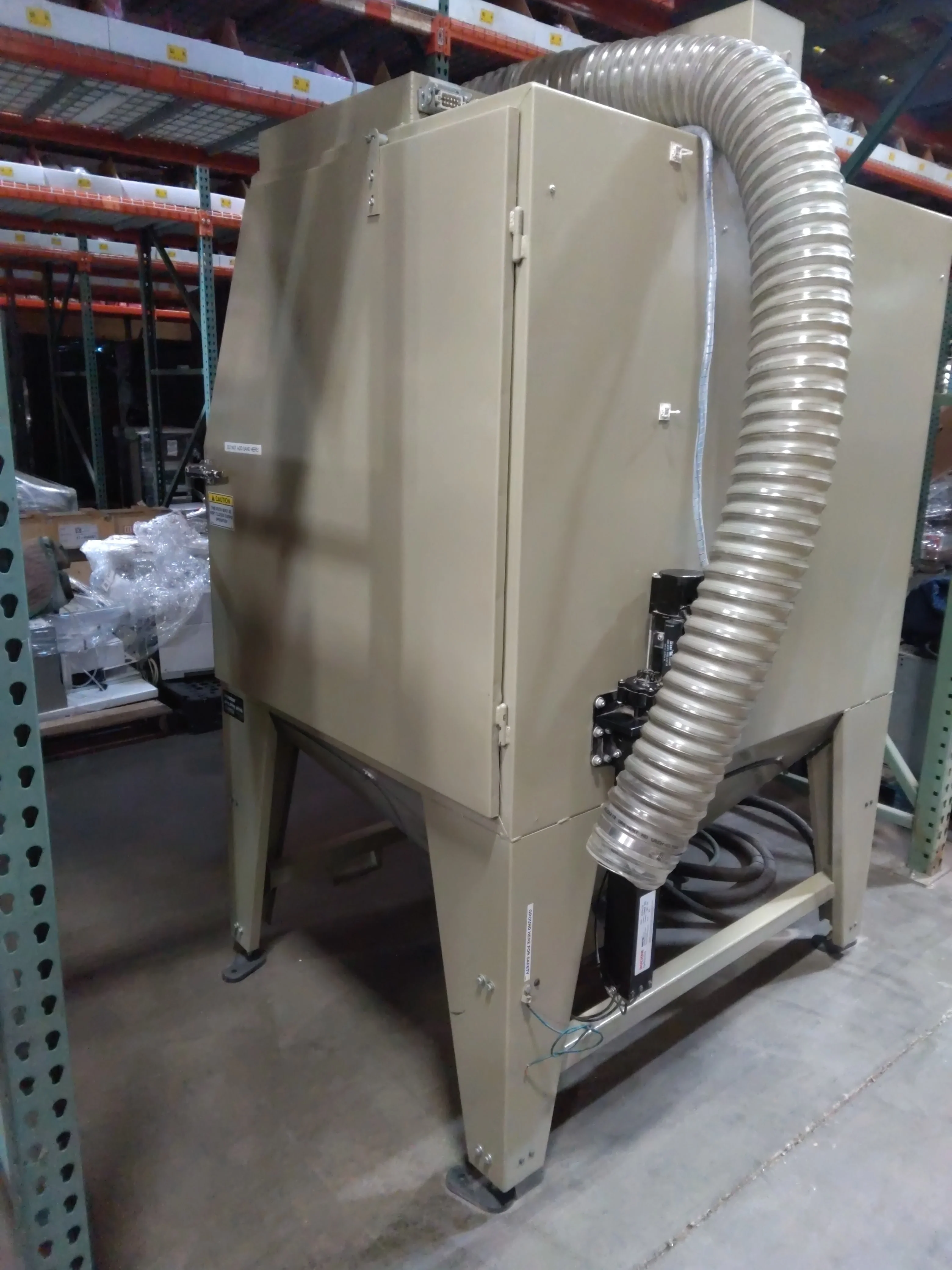 Clemco Pulsar Plus VI-P Pressure Sand Blast Suction Cabinet 600CFM + Accessories - Image 7