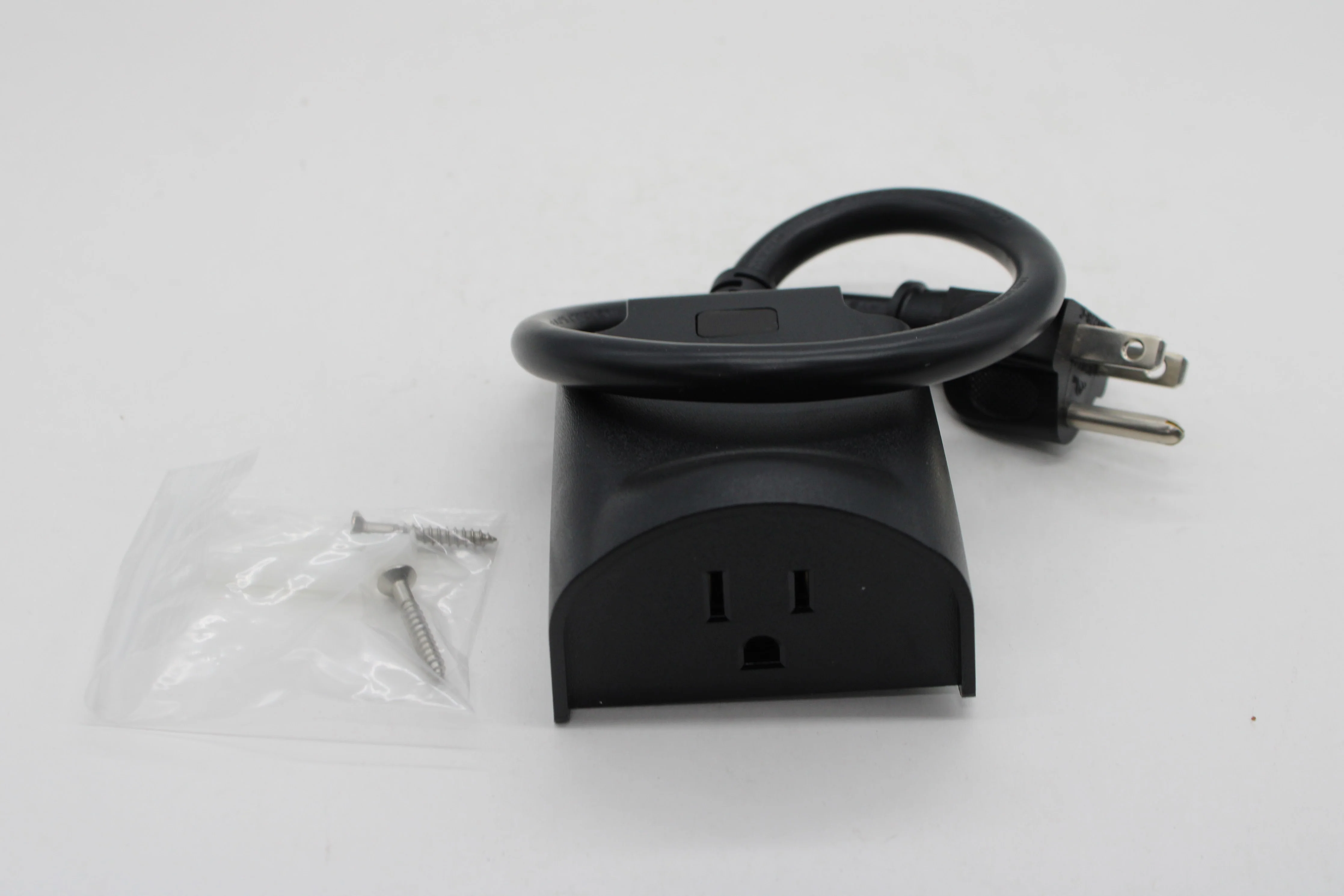 Control4 C4-V-OOSW120-BL Outdoor Receptacle Plug-in Outlet Switch - Image 4