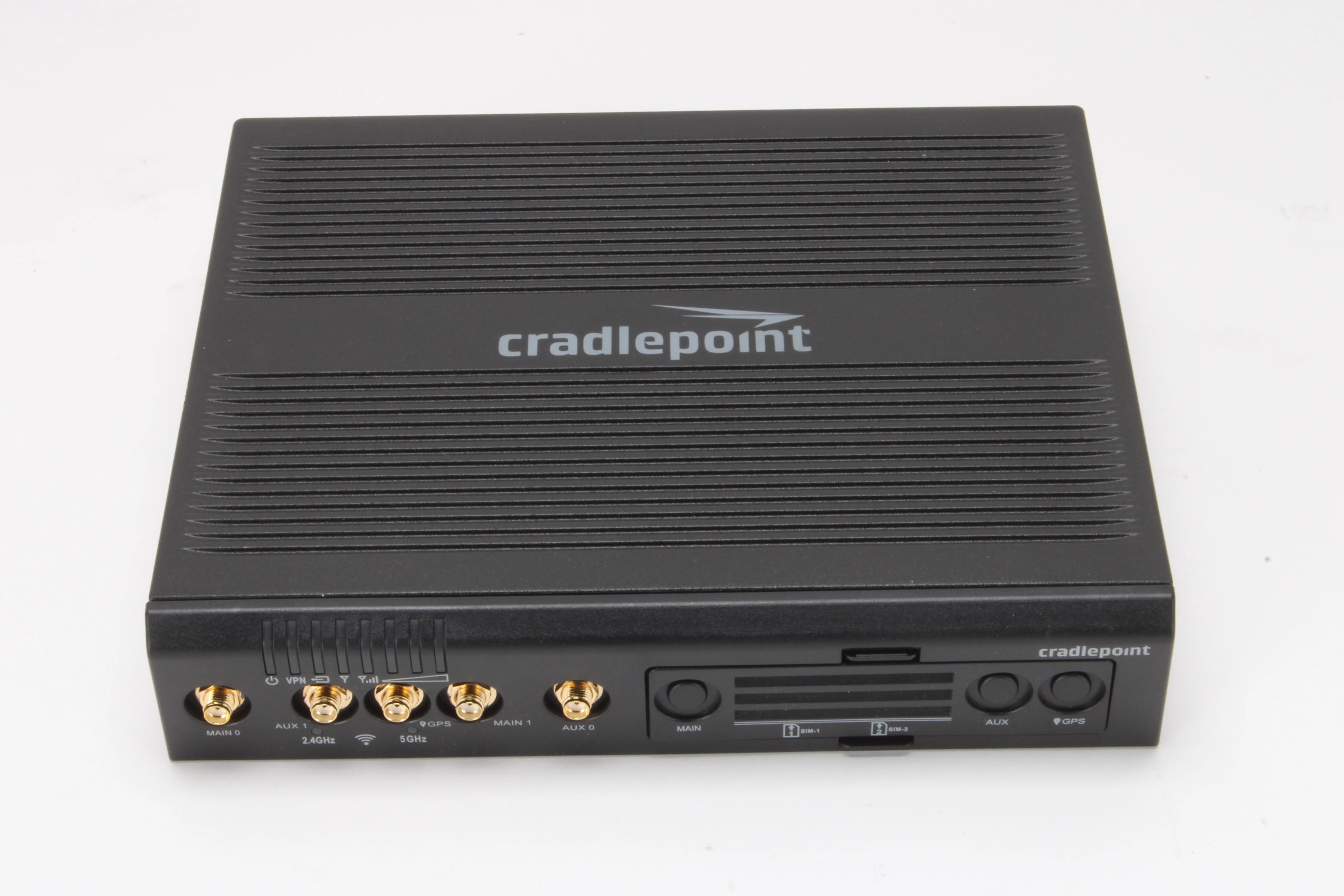 Cradlepoint AER2200-1200M-B Series Router W/ Power Supply and Accessories Bundle - Image 2
