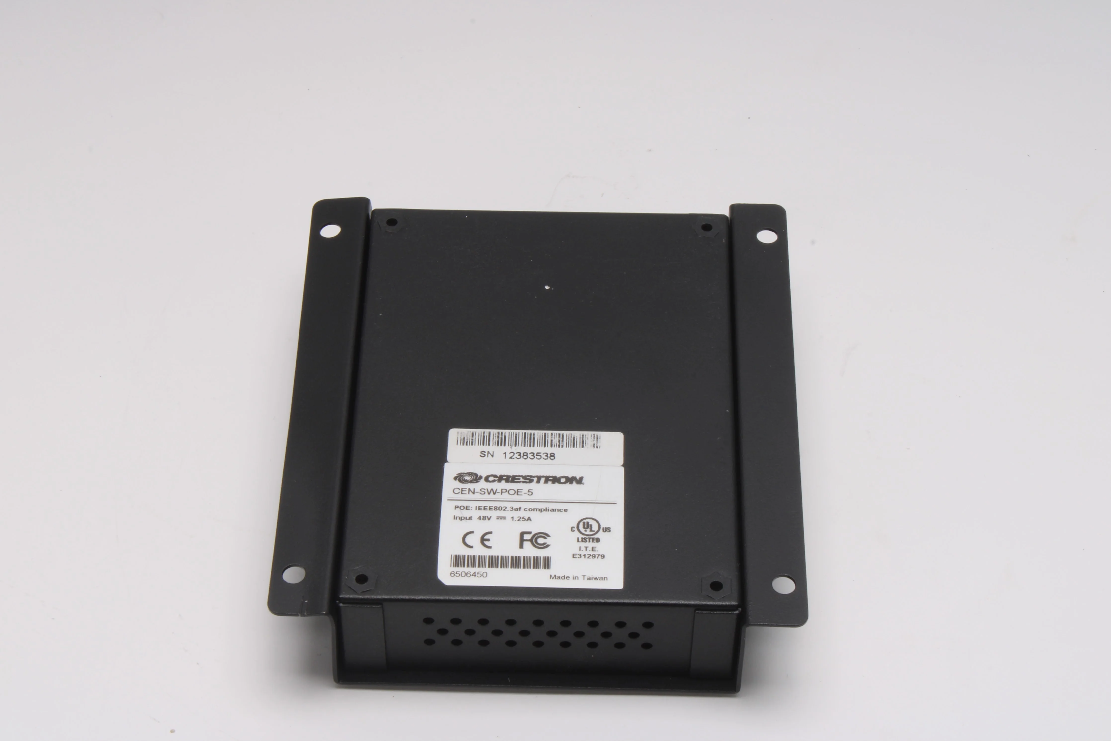 Crestron CEN-SW-POE-5 Power Over Ethernet 5-Port Network Switch W/ Power Supply - Image 4