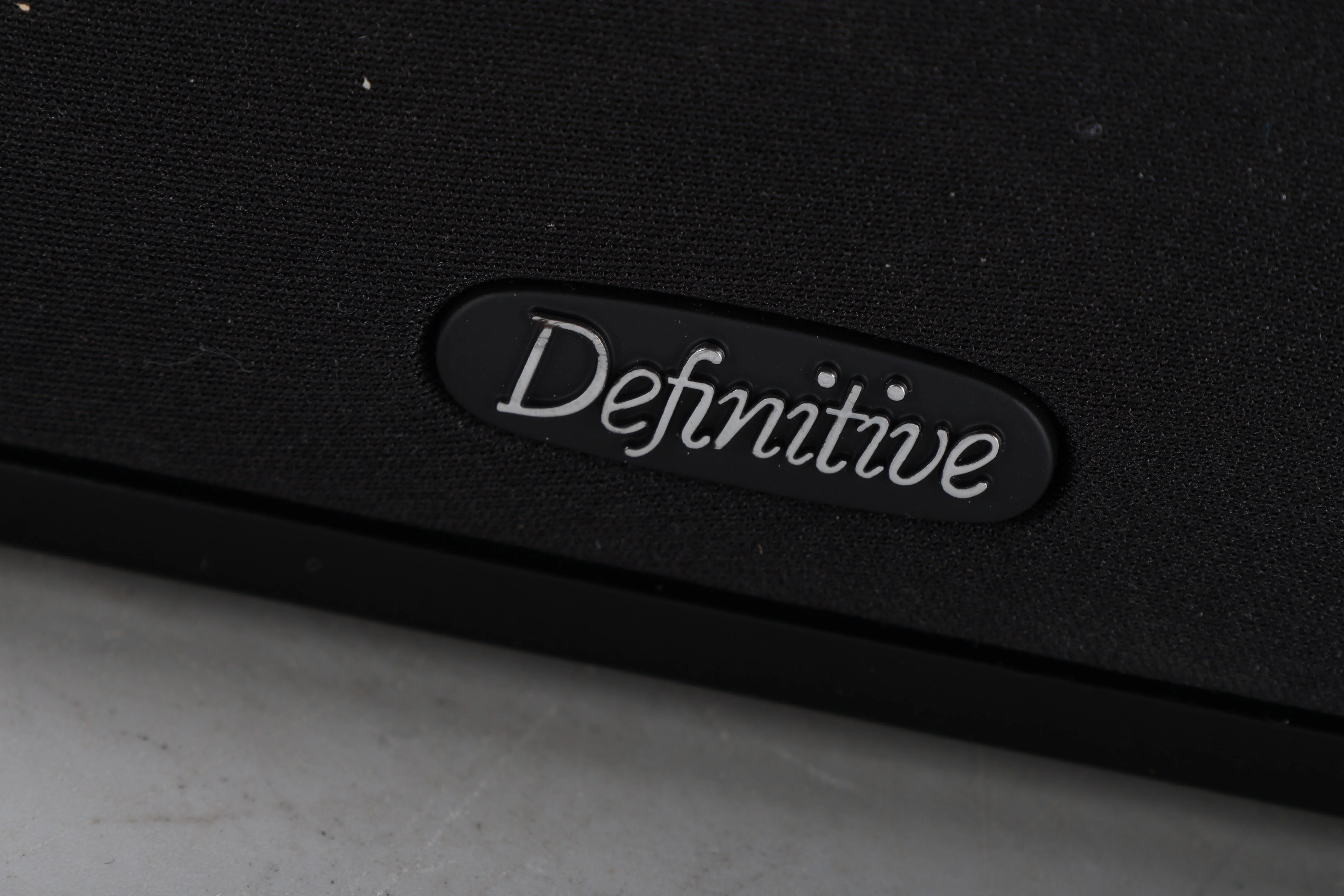 Definitive ProCinema ProCenter 1000 Center Channel Speaker With Wall Mounts - Image 5