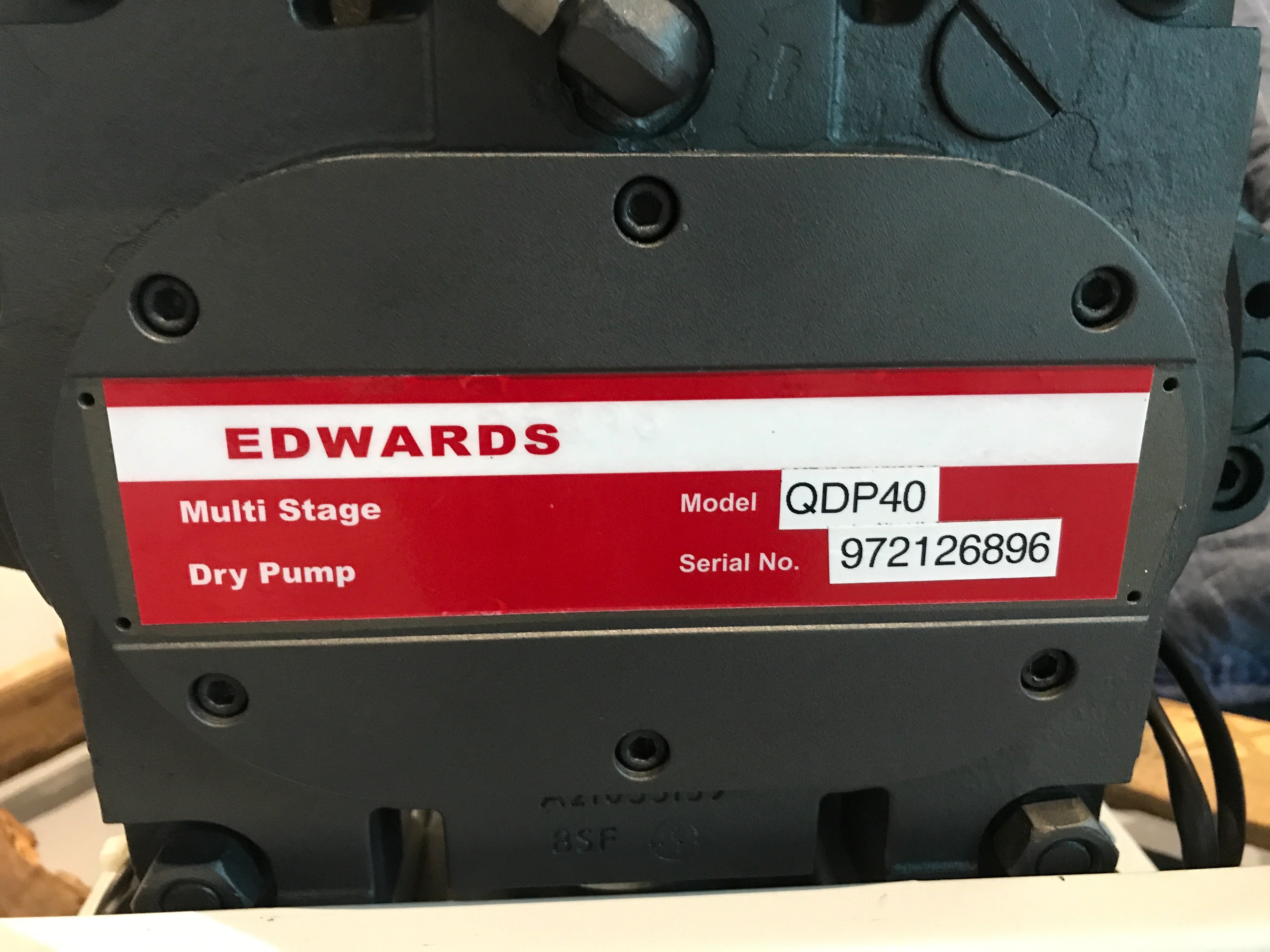 Edward QDP40 Vacuum Pump With D90L Rotary Vane Vacuum Pump - Fair Condition - Image 2