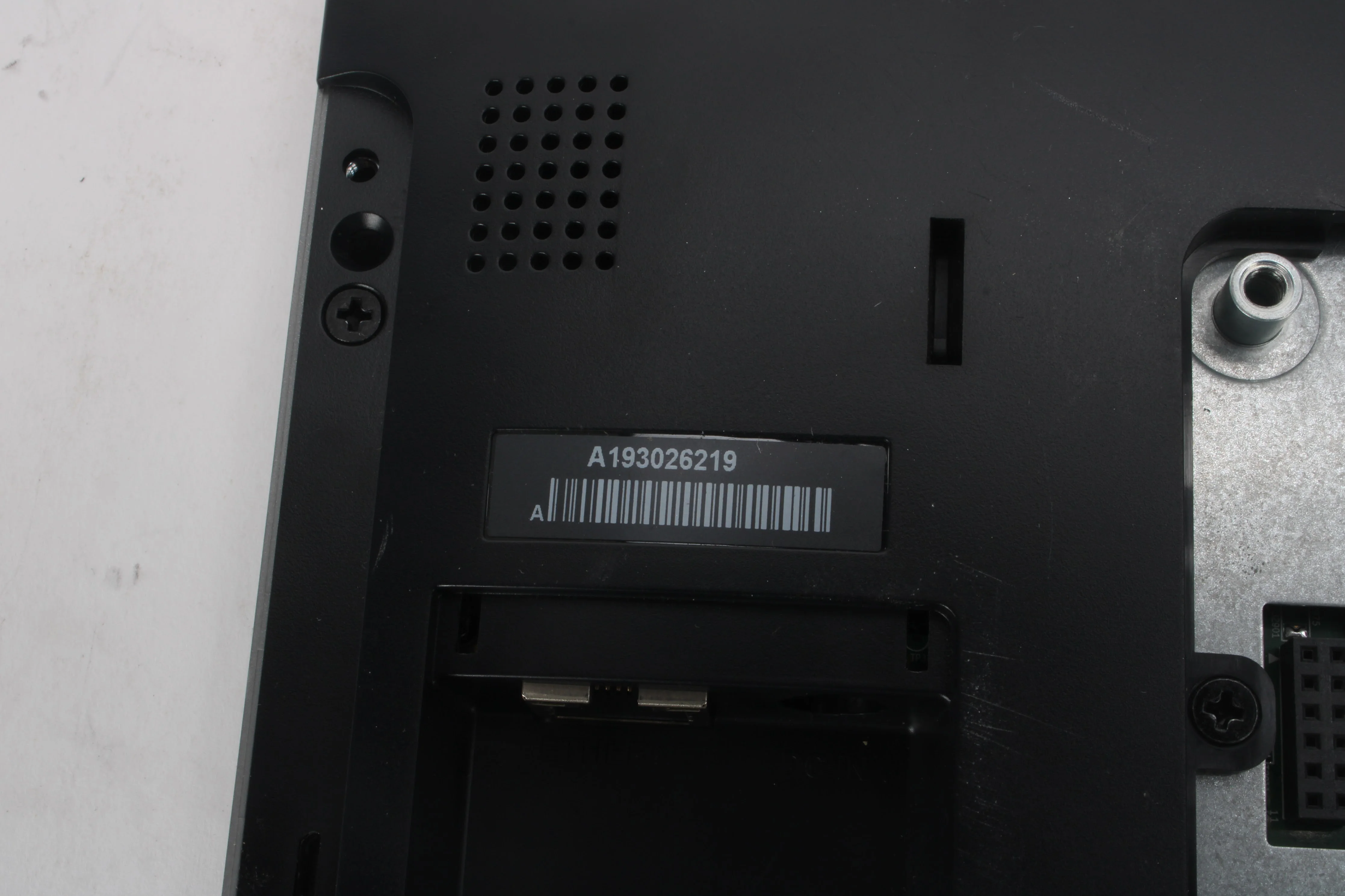 Elo ESY10I1B 10 Inch I-Series Android Touch Monitor - Image 4