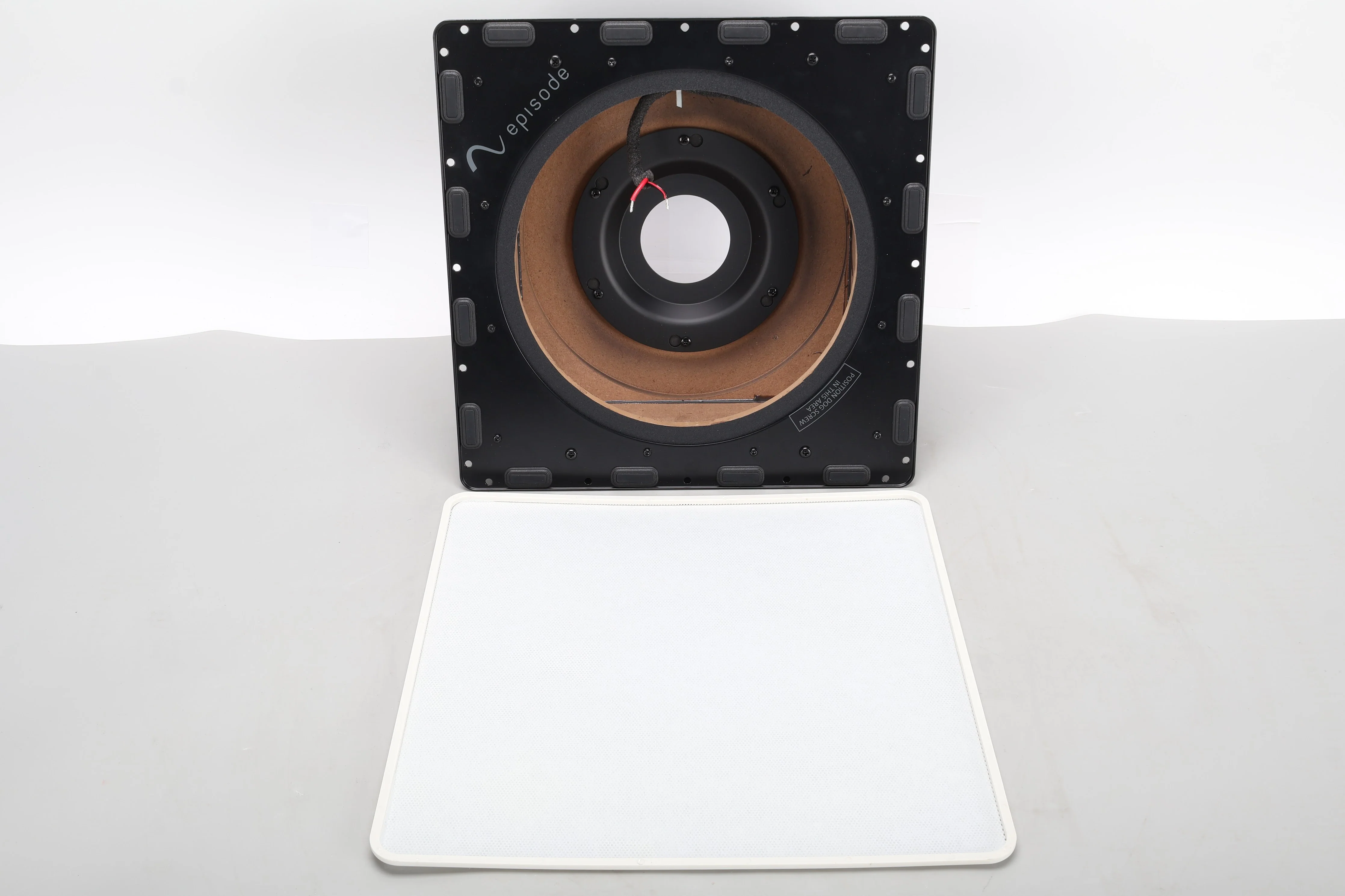 Episode ESS-SUB-ENC-RET-SGL8 Retrofit In-Wall Subwoofer Enclosure Single 8" - Image 3