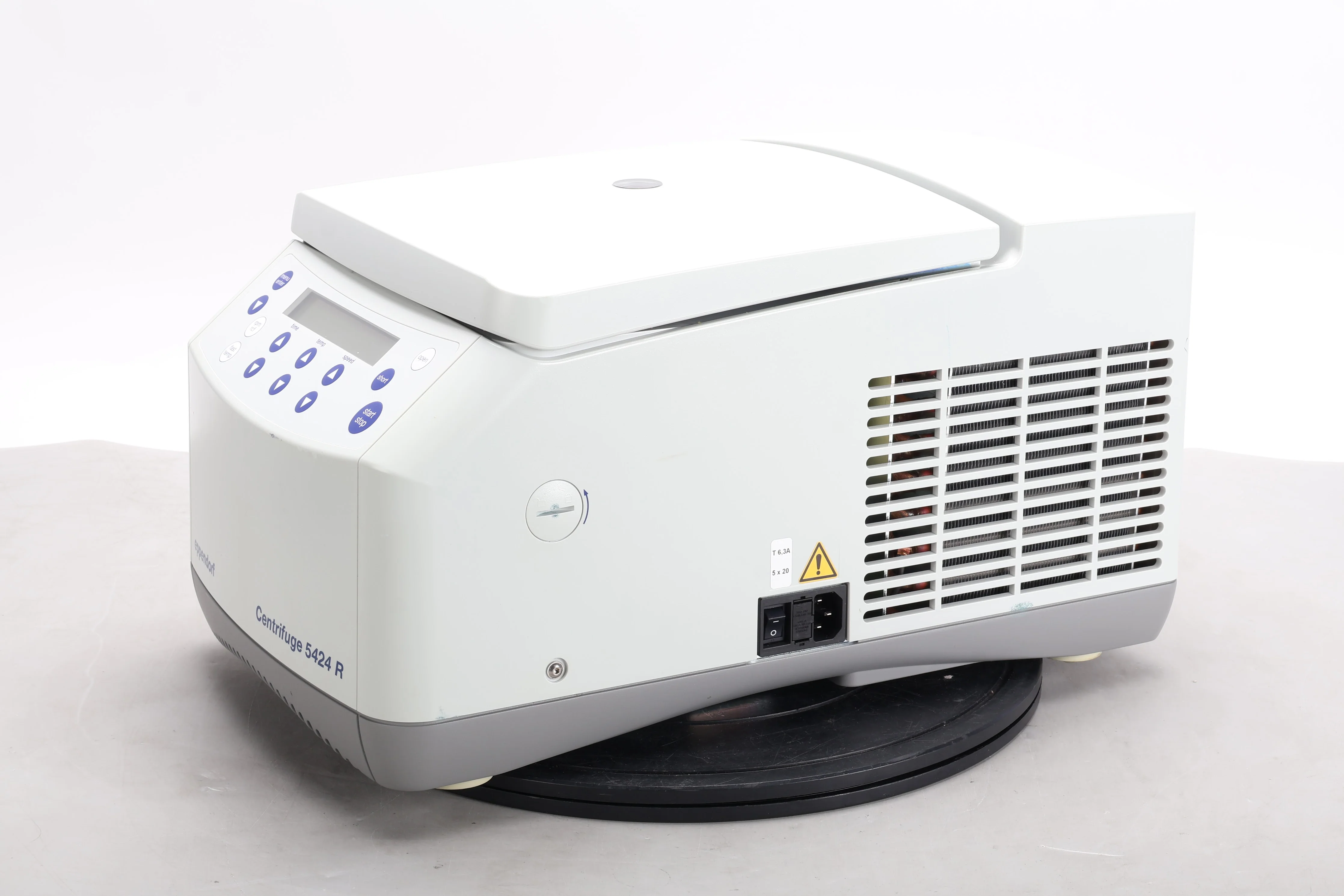 Eppendorf 5424R 5404 Refrigerated Centrifuge W/ FA-45-24-11 Rotor & Power Cable - Image 4