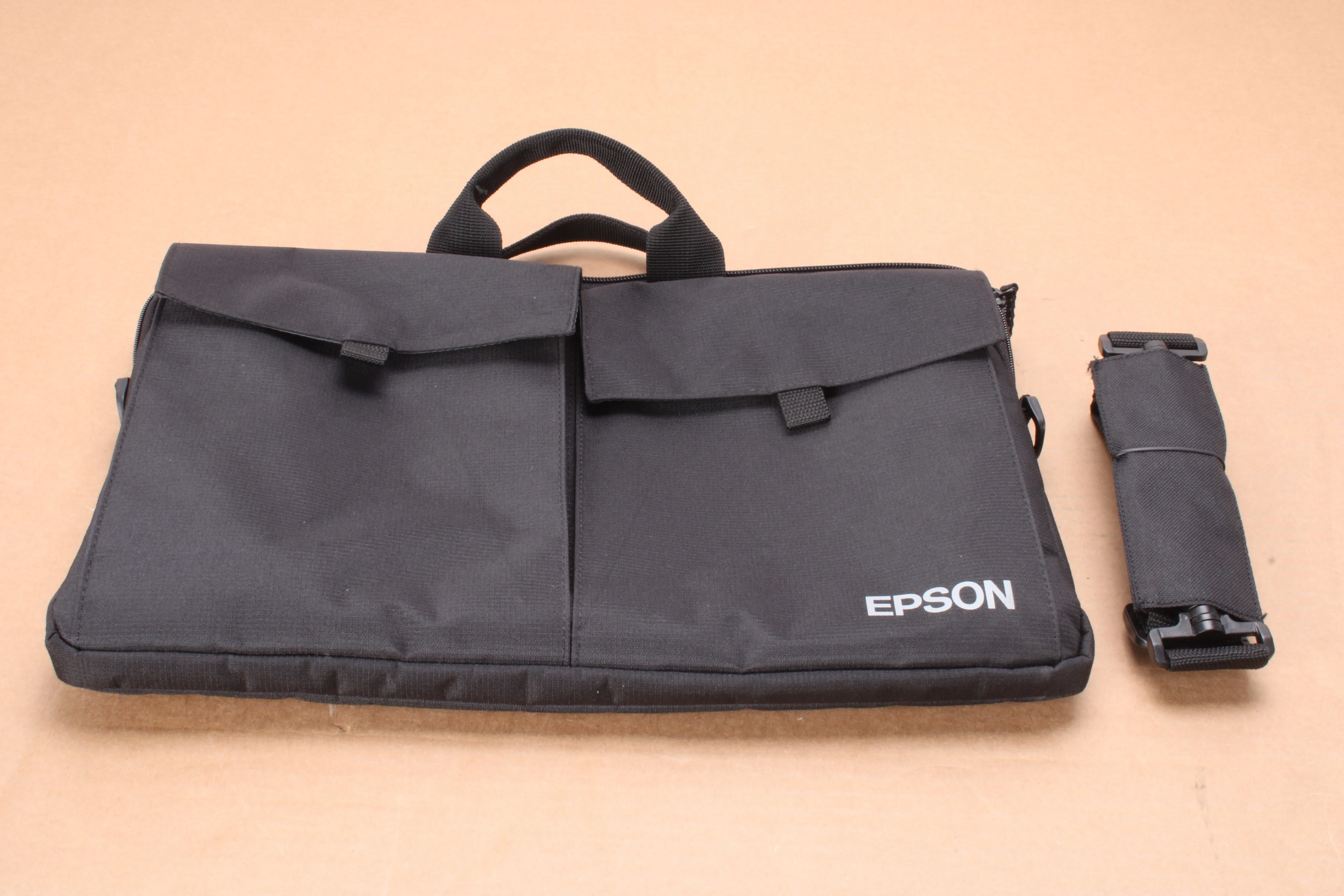 Epson PowerLite 1795F 3LCD 1080p Full HD Wireless Mobile Projector H796A - Image 11