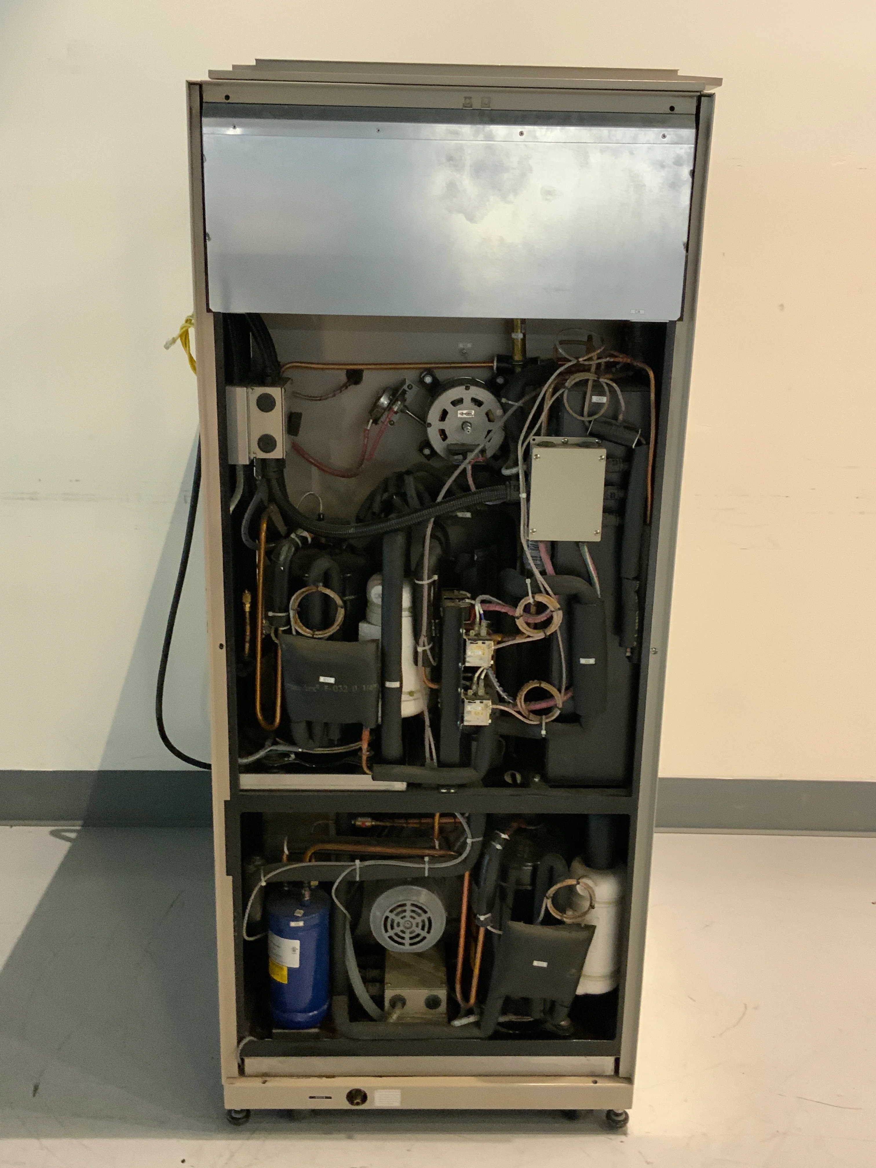 Espec TSE-11-A | Thermal Shock Chamber - AS IS For Parts - Image 3