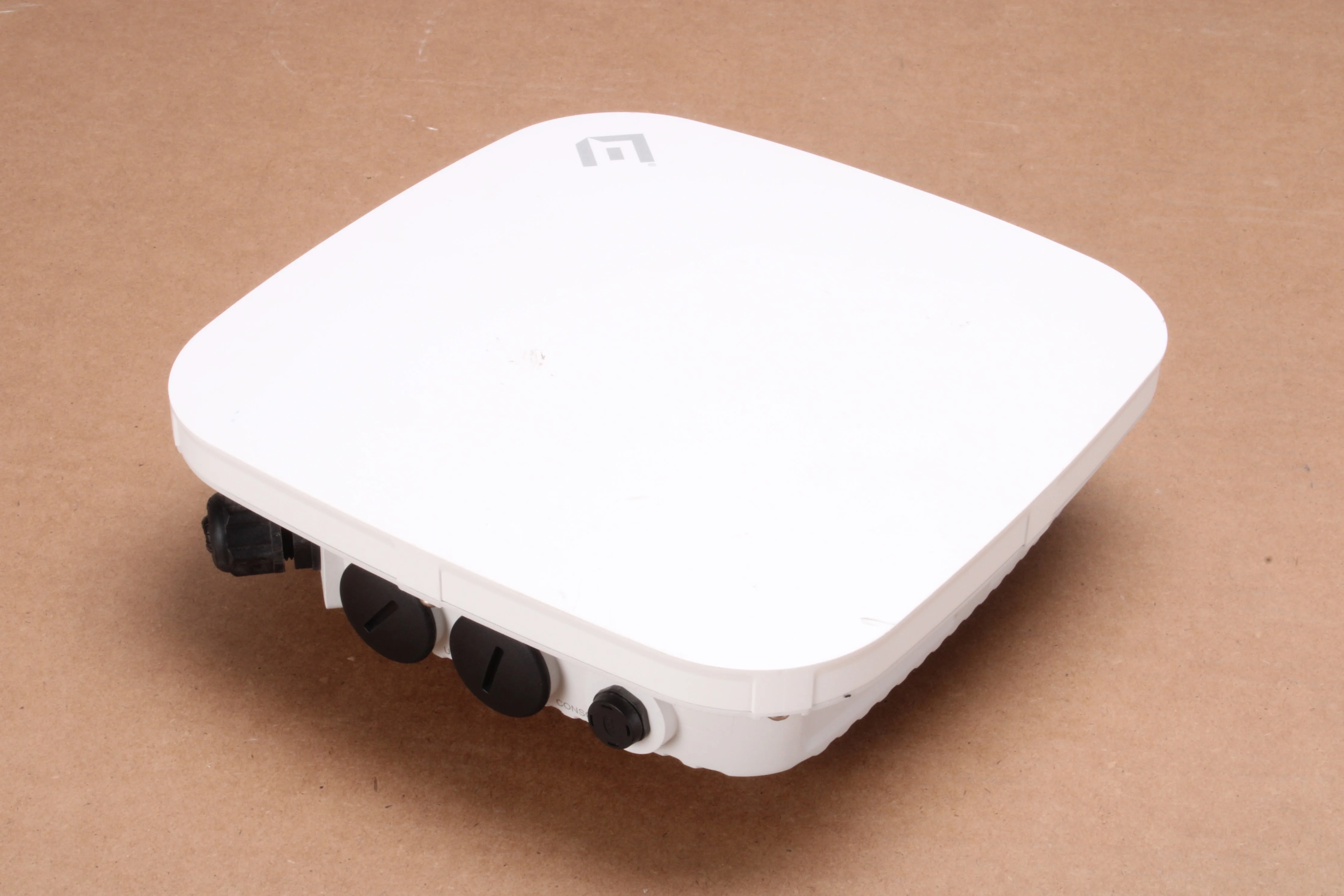 Extreme Networks AP460C WiFi 6 Wireless Access Point AP460C-FCC - Fair - Image 2