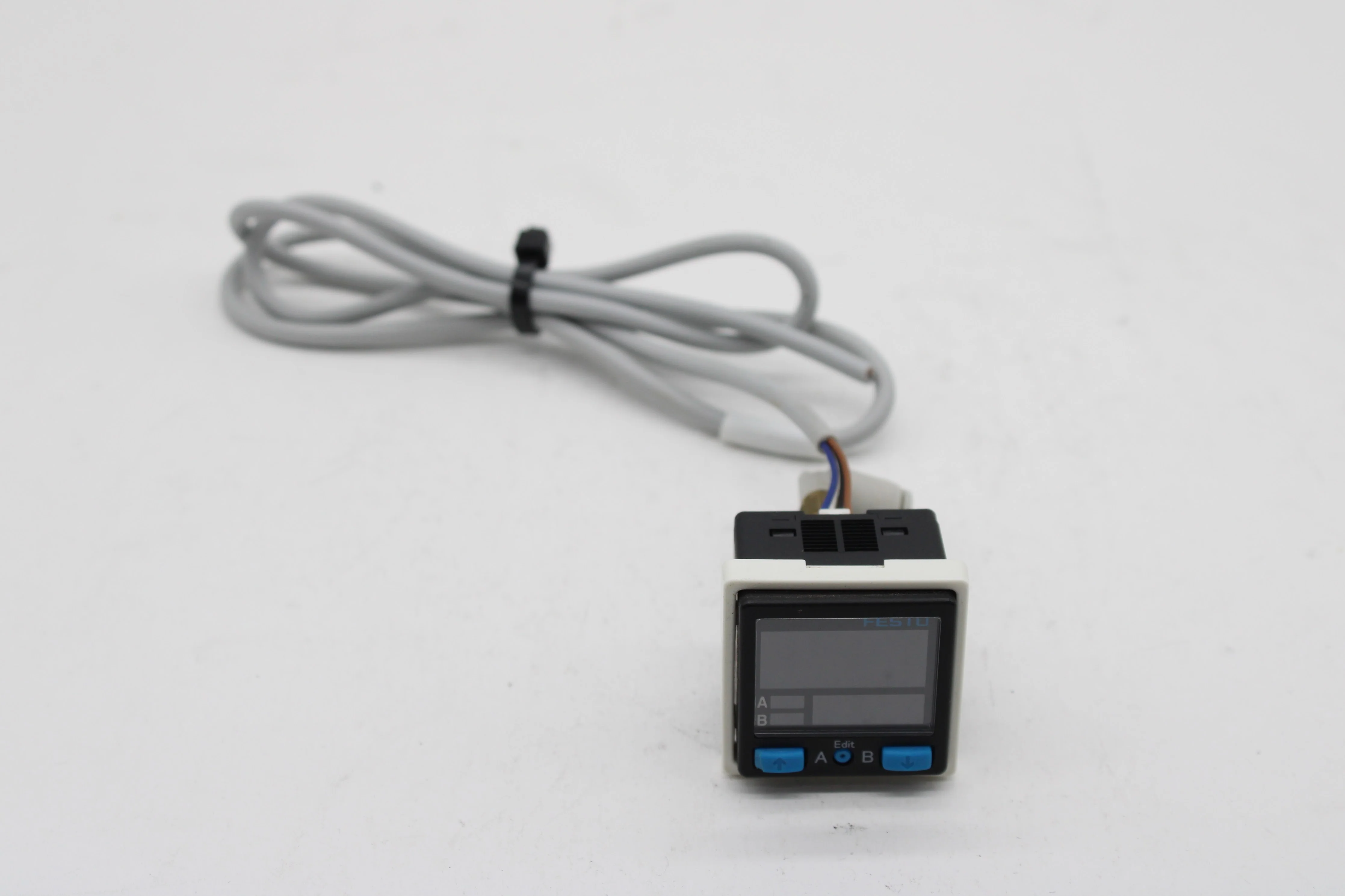 Festo SPAB-B2R-R18-2N-K1 Pressure Sensor / Air / Multicolor Display -1 to 1 bar