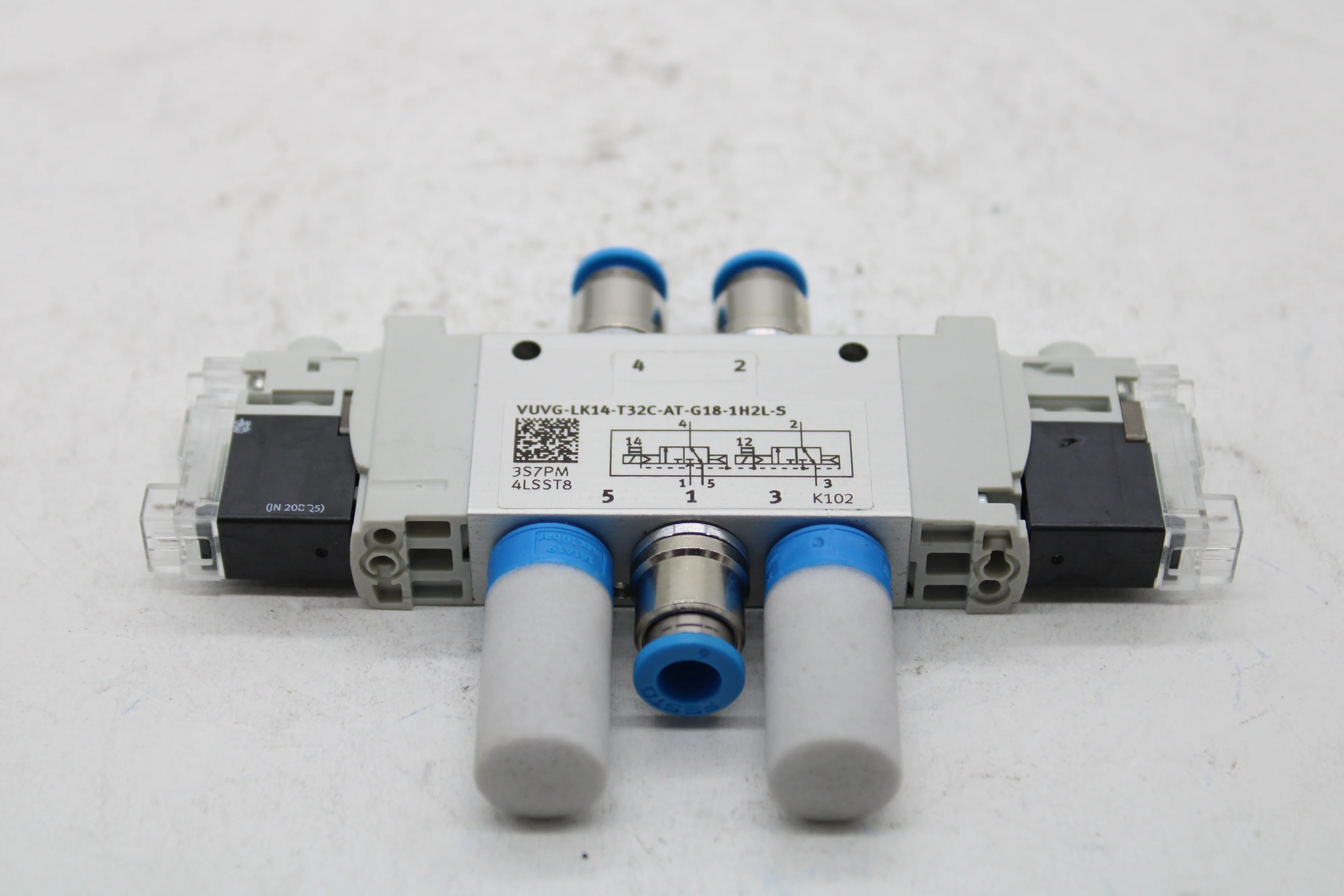Festo VUVG-LK14-T32C-AT-G18-1H2L-S Solenoid Air Valve Lot of 2