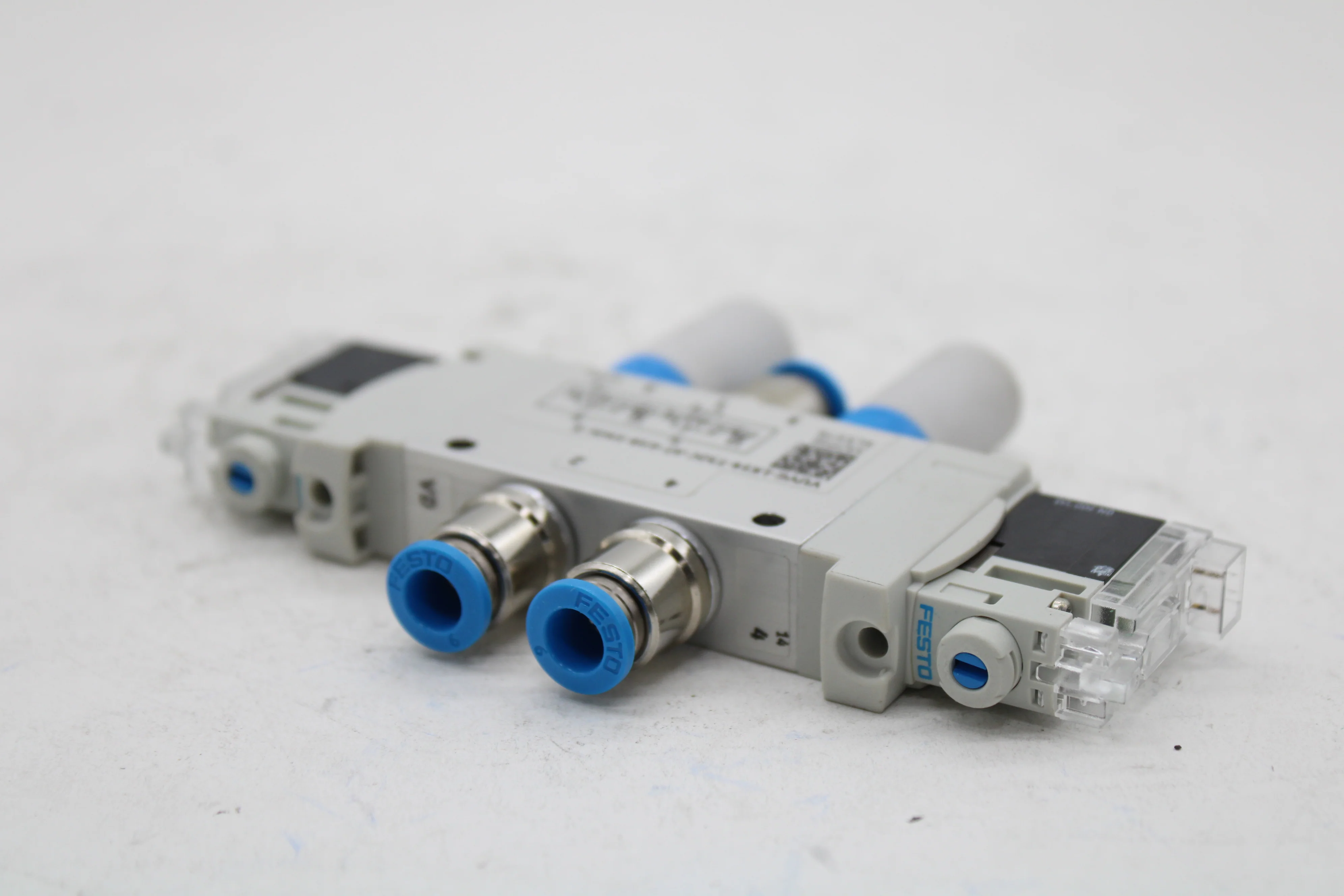 Festo VUVG-LK14-T32C-AT-G18-1H2L-S Solenoid Air Valve Lot of 2 - Image 2