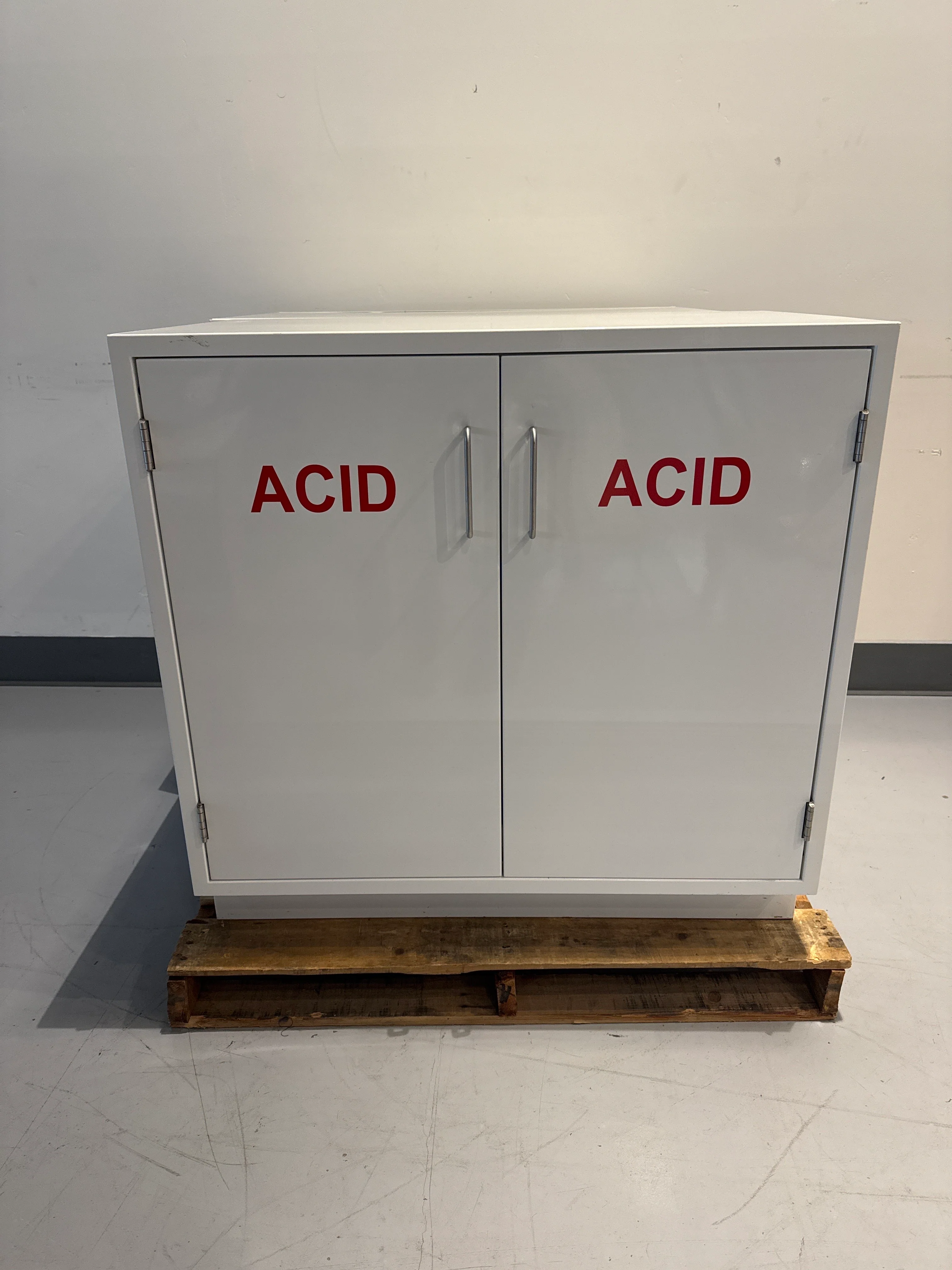 Fisher American 6-31-SWNXX-FA 6' Fume Hood + Flammable and Acid Storage Cabinets - Image 4