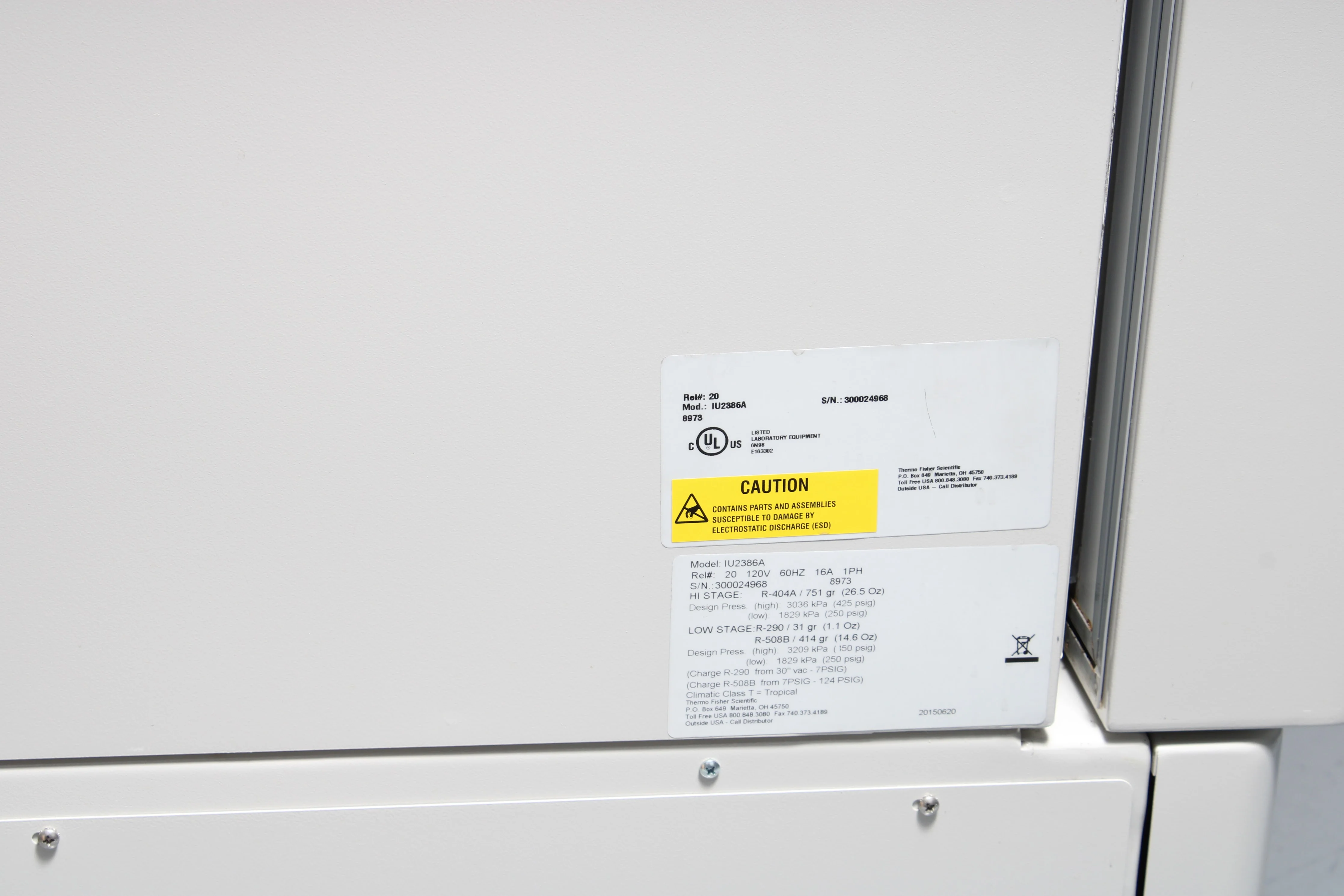 Fisher Scientific Isotemp IU2386A Ultra-Low Lab Freezer -80C 120V W/ 4x Shelves - Image 5