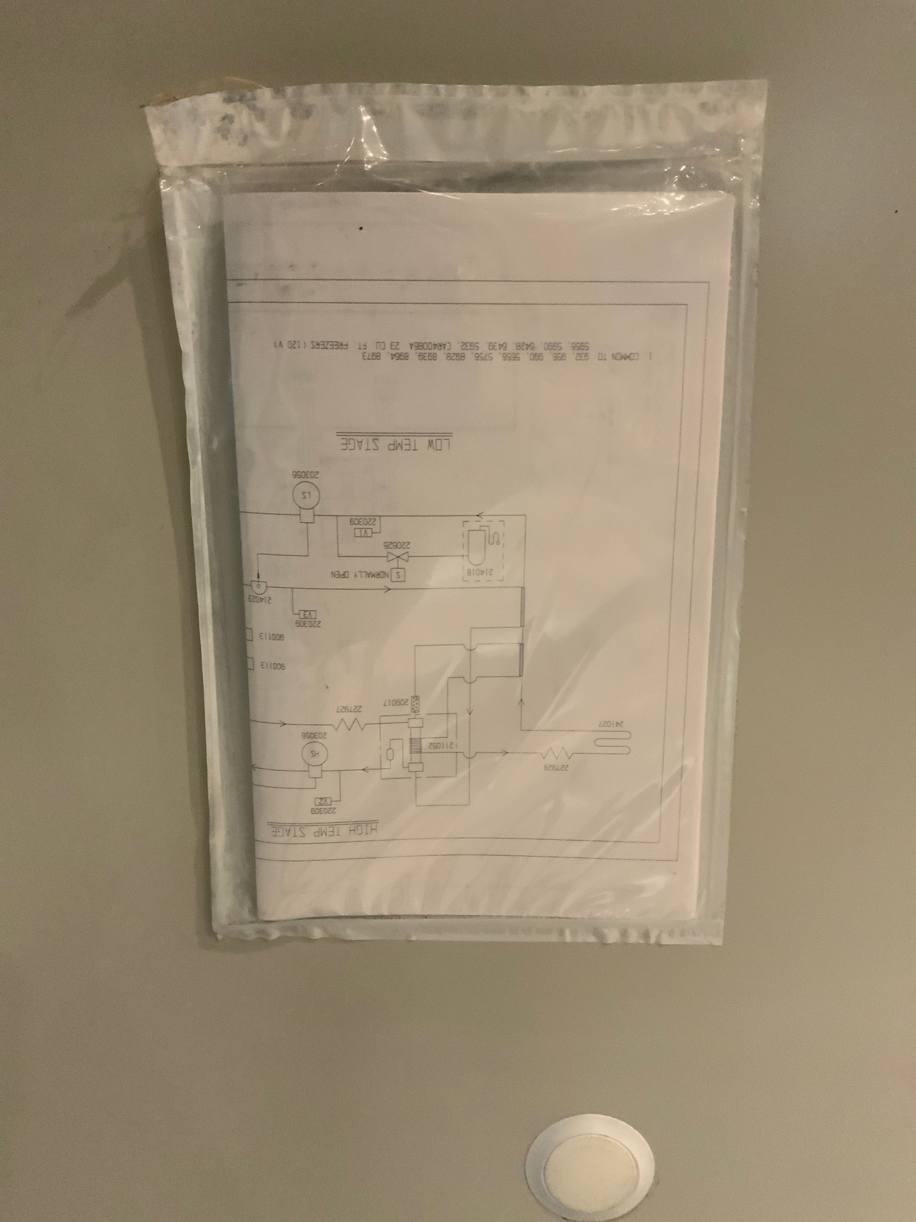 Fisher Scientific Isotemp IU2386A Ultra-Low Lab Freezer -80C 120V W/ 4x Shelves - Image 9