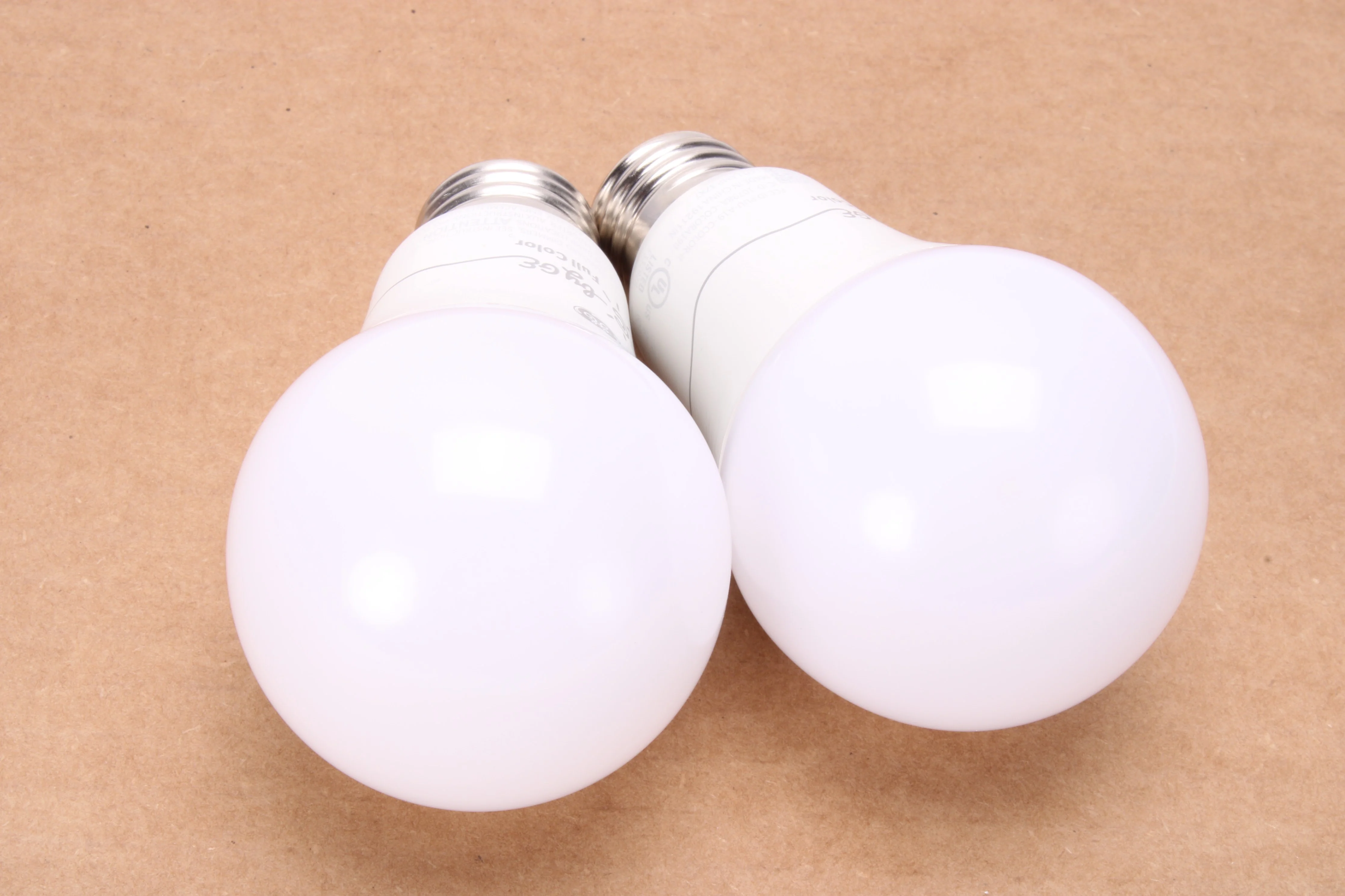 GE CLEDA1911C2 760 Lumen 10W Full Color LED Light Bulb (Lot of 2) - Image 3