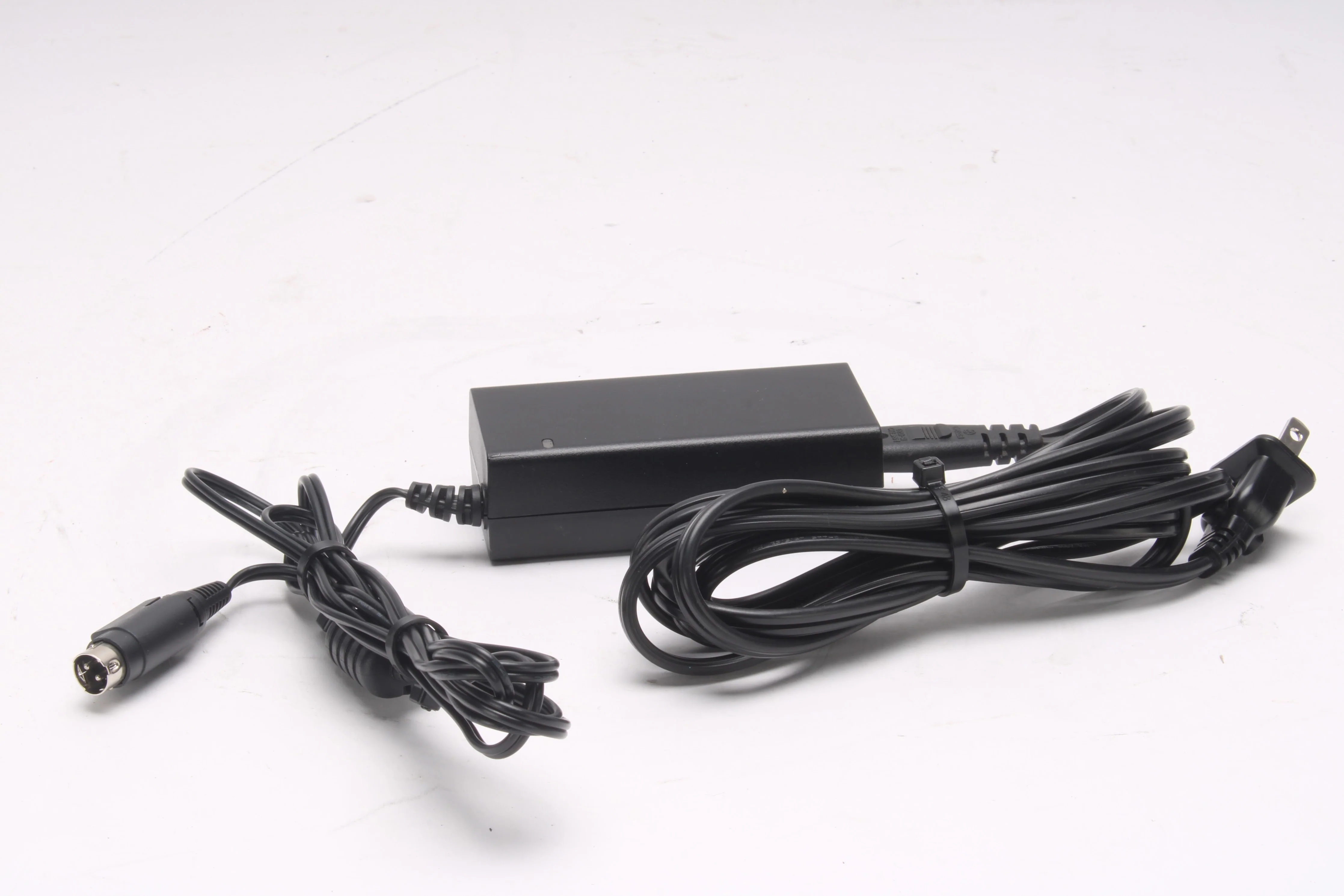 Genuine Harman / Kardon SSA-60W-12 Power Supply - Image 2