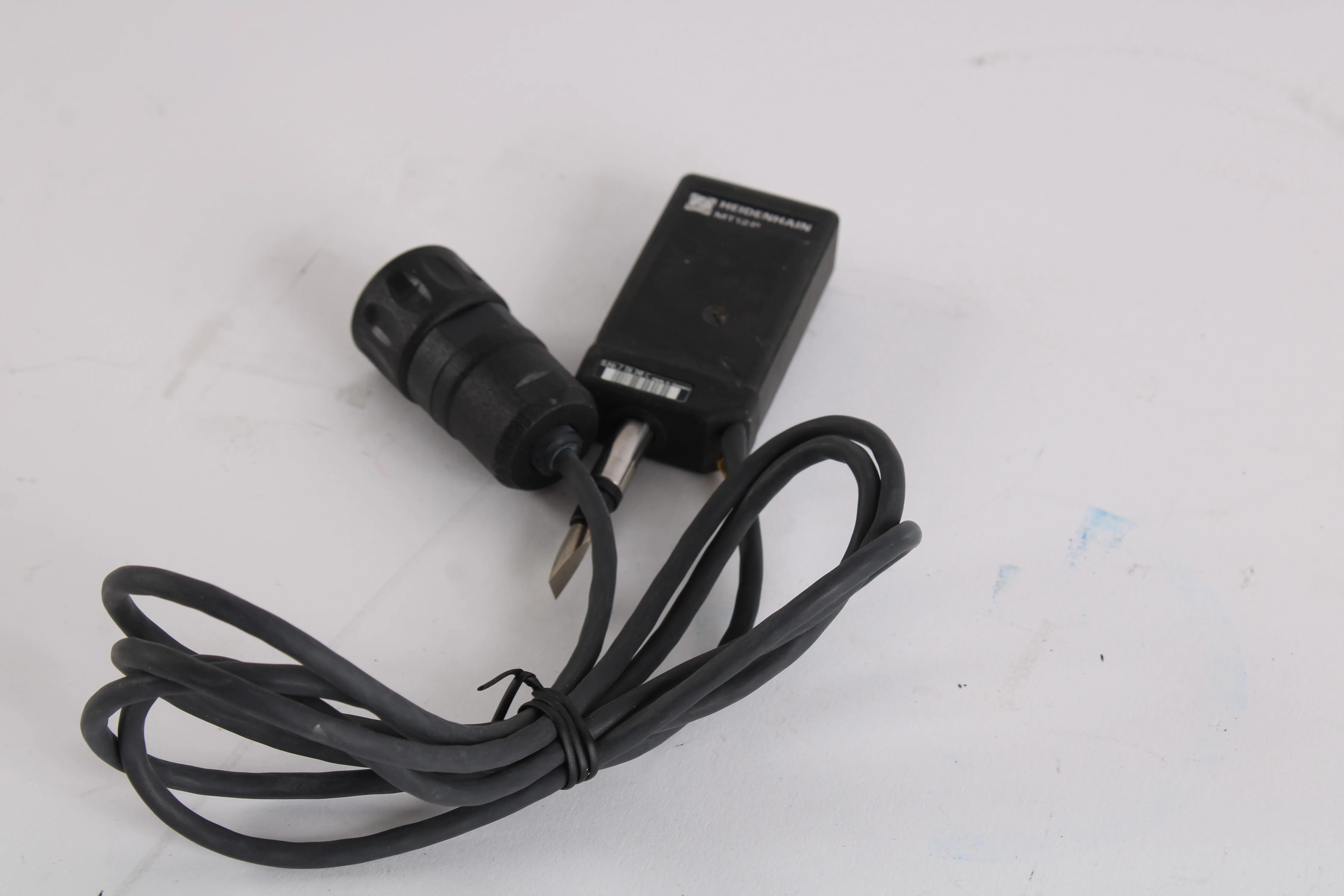 Heidenhain MT12P Pneumatic Incremental Length Gauge - Image 2