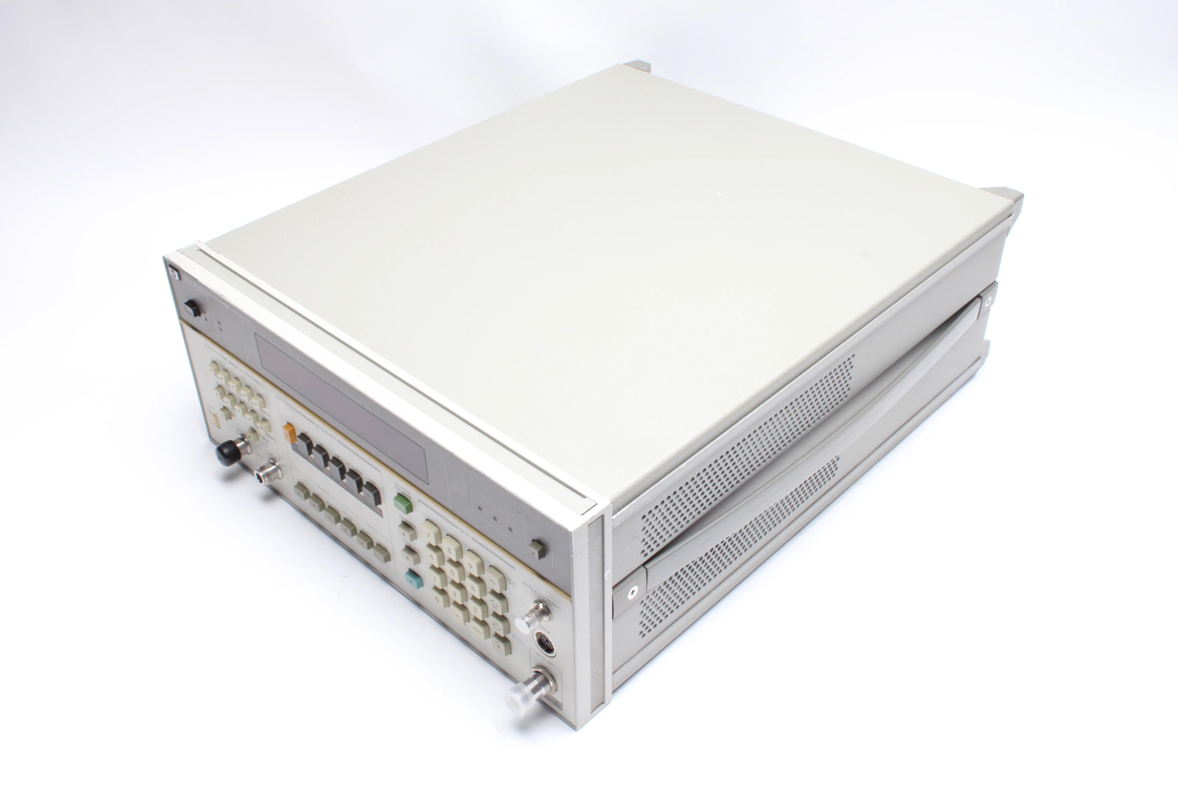 Hewlett Packard HP 8902A Measuring Receiver 150kHz - 1300MHz With Option E41 - Image 3