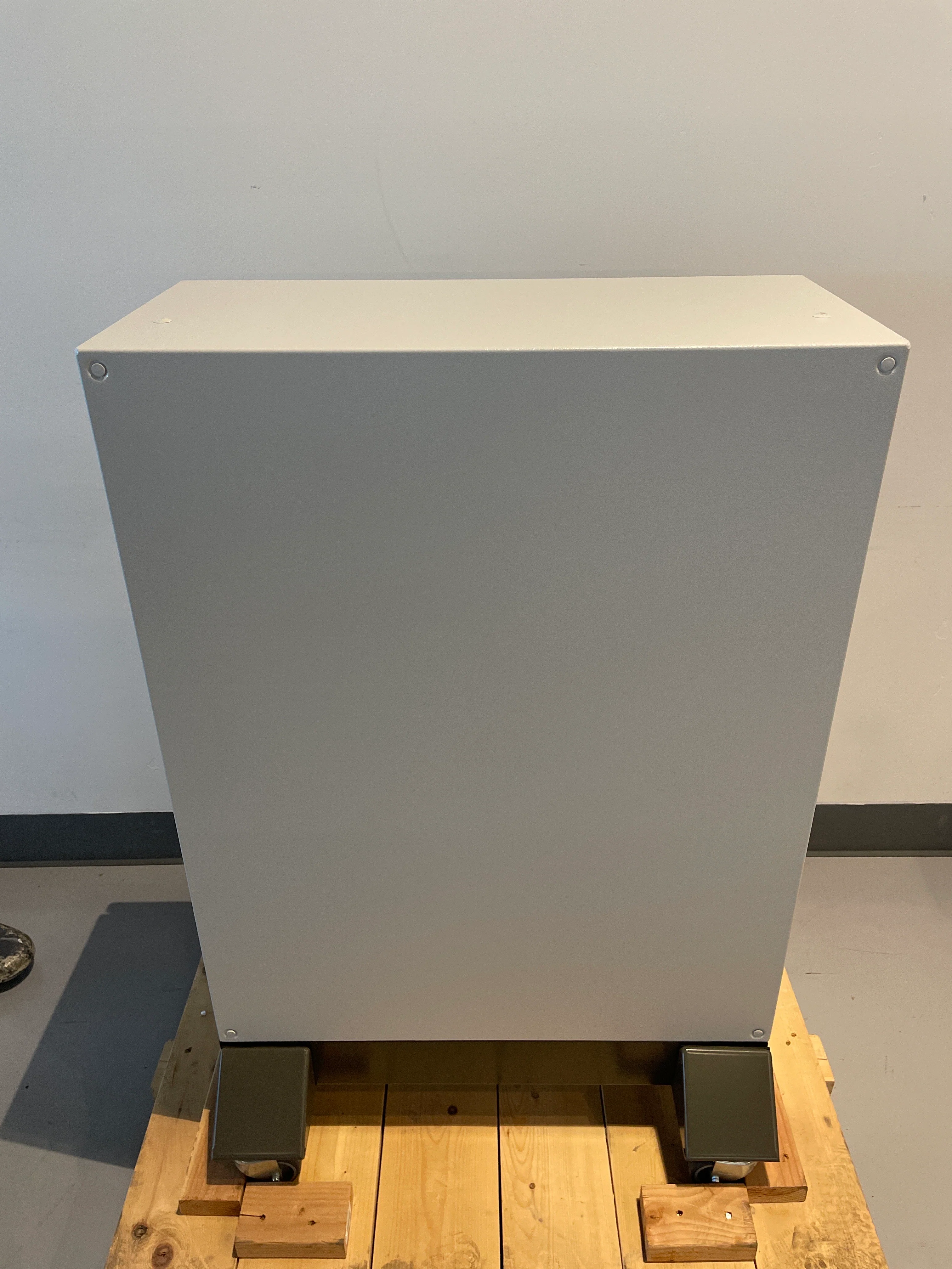 Hexagon Metrology M00-295-302-000 Cabinet Unit w/ ACM, TSM, ISM Control Modules - Image 8