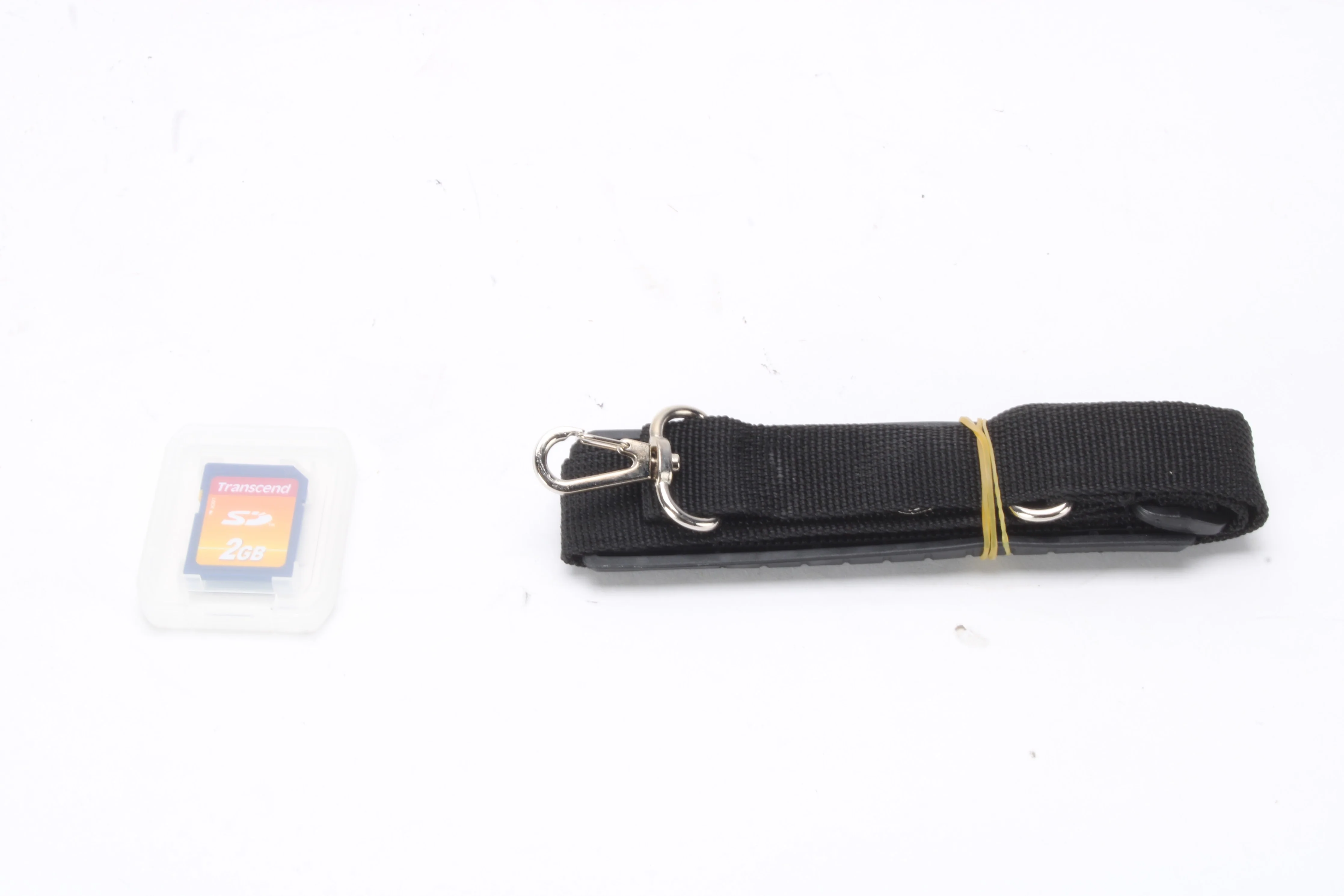 HIMS Braille Edge 40 Braille Display With 2GB SD Card, Carrying Case, and Strap - Image 3