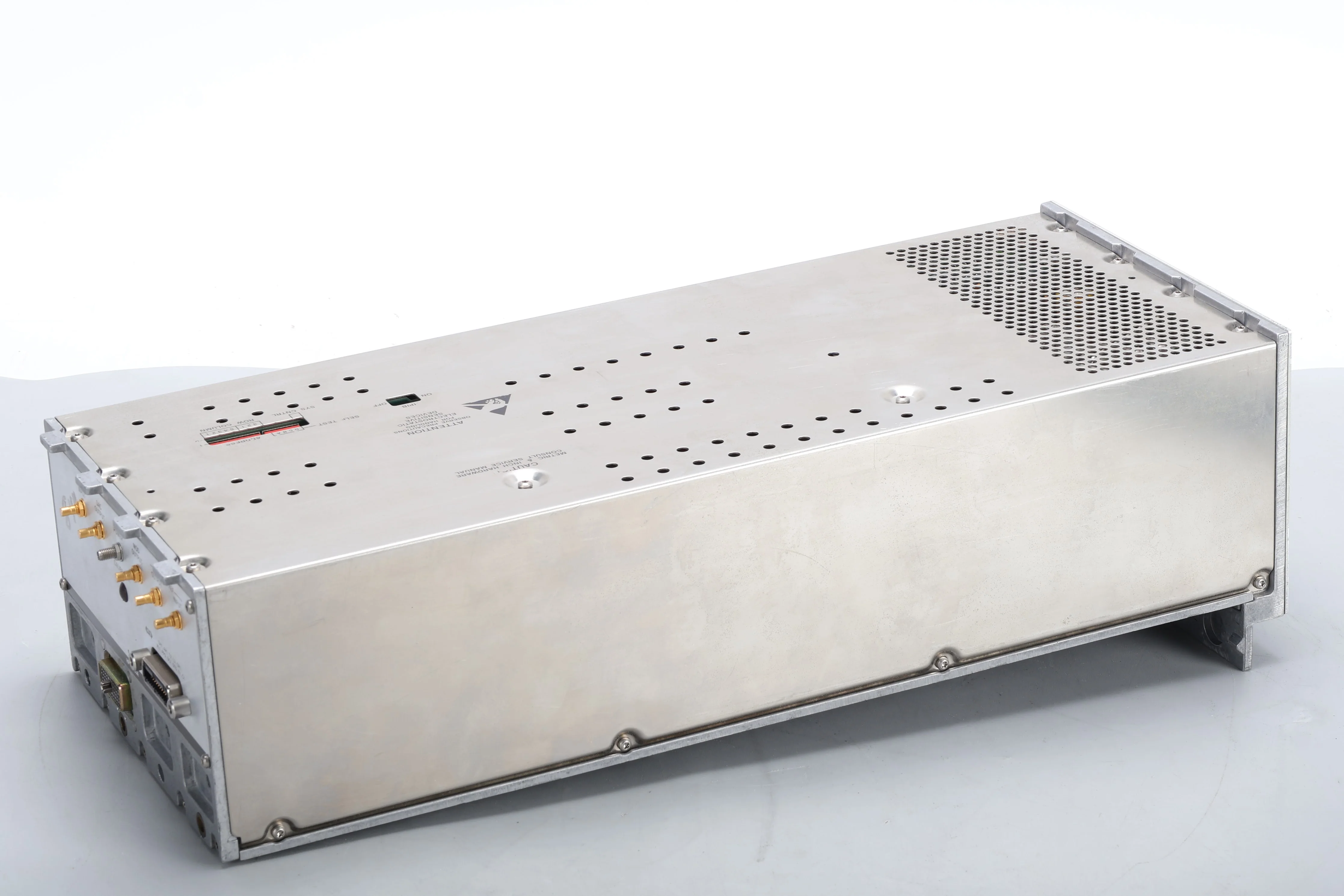 HP 70820A DC to 40 GHz Microwave Transition Analyzer - Image 5