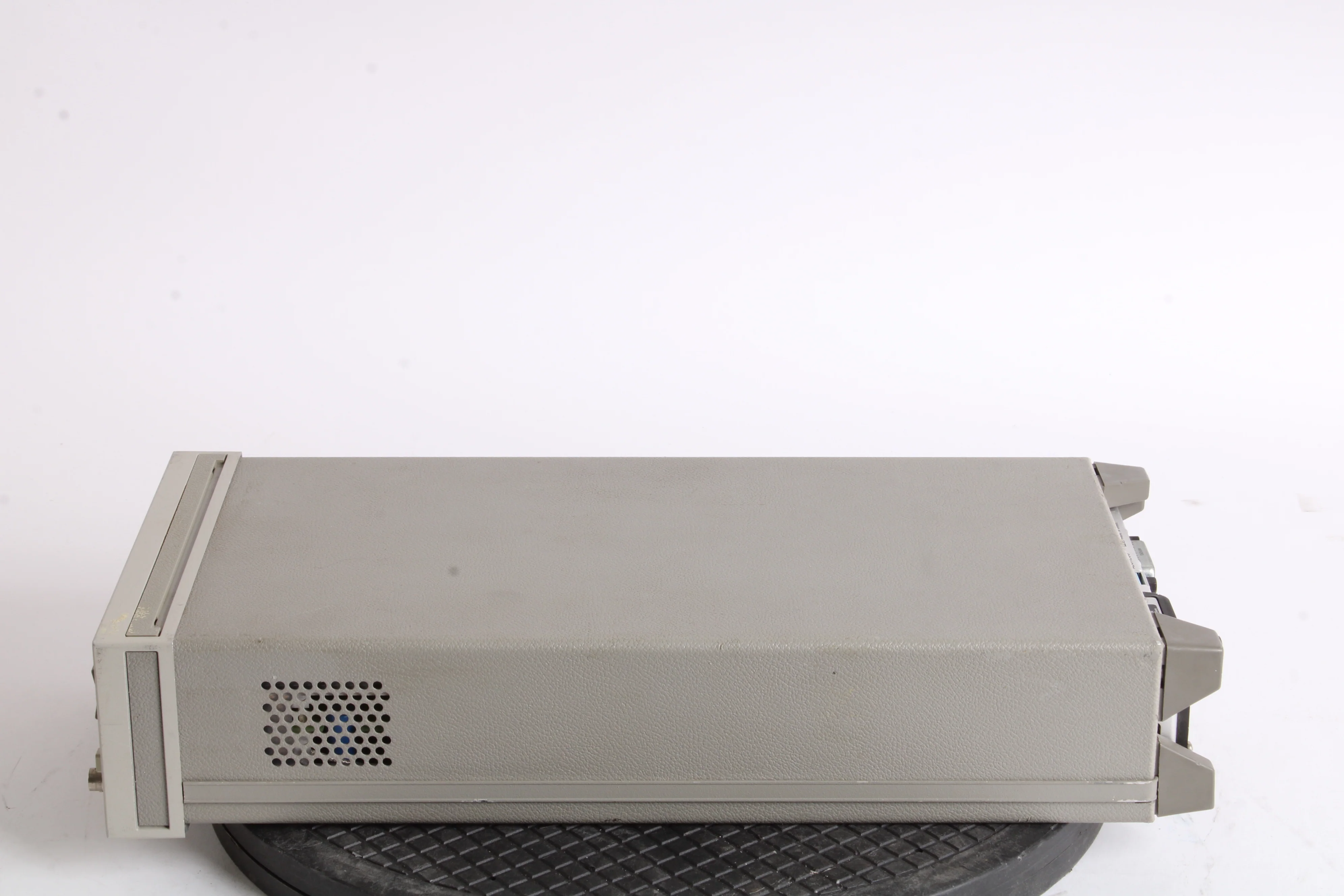 HP Agilent Keysight 8112A 50 MHz Function / Pulse Generator - Tested working - Image 8