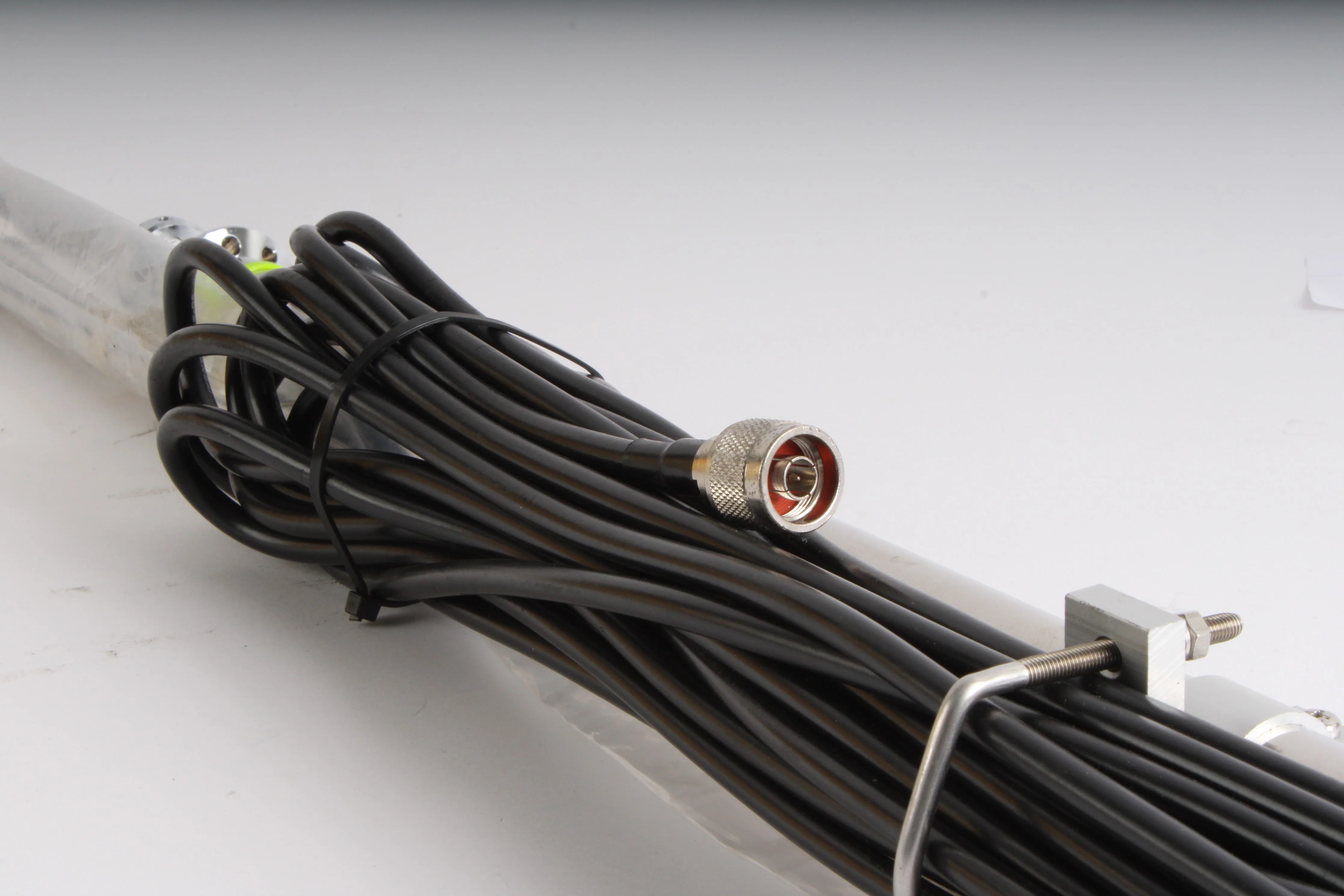 ICOM AH-7000 Super Wideband Omnidirectional Antenna - Image 5